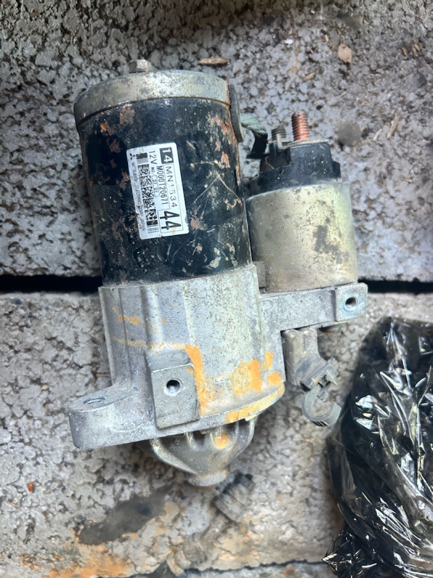 https://ycs.partsauto.market/partsauto-images/thmbs/userImages/6c041085ce847b07e3ea33e65ae09e6a/part/0ab69118-e482-4677-bd59-ba5eb4aea04f_1784451316511.jpg