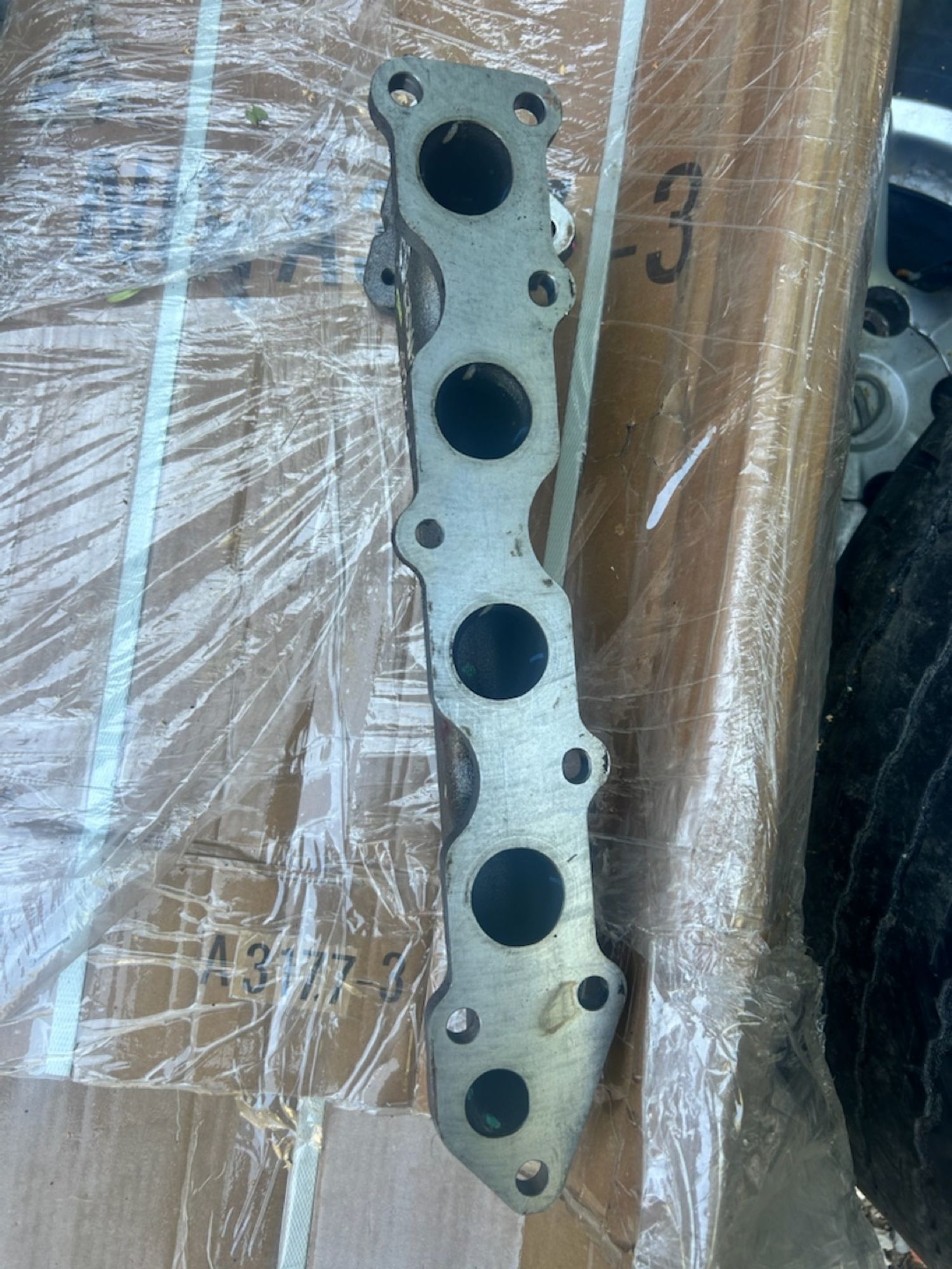 https://ycs.partsauto.market/partsauto-images/thmbs/userImages/6c041085ce847b07e3ea33e65ae09e6a/part/1547e6b9-962f-4563-b405-e82f5c6c6a93_1784458454395.jpg