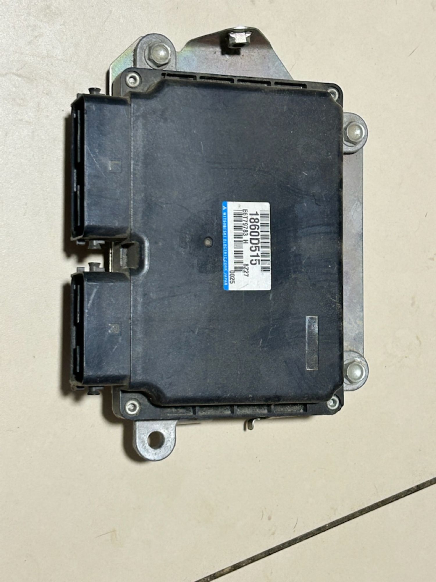 https://ycs.partsauto.market/partsauto-images/thmbs/userImages/6c041085ce847b07e3ea33e65ae09e6a/part/205a516f-1b52-4e6b-928f-6d78c1422efd_1784607418940.jpg