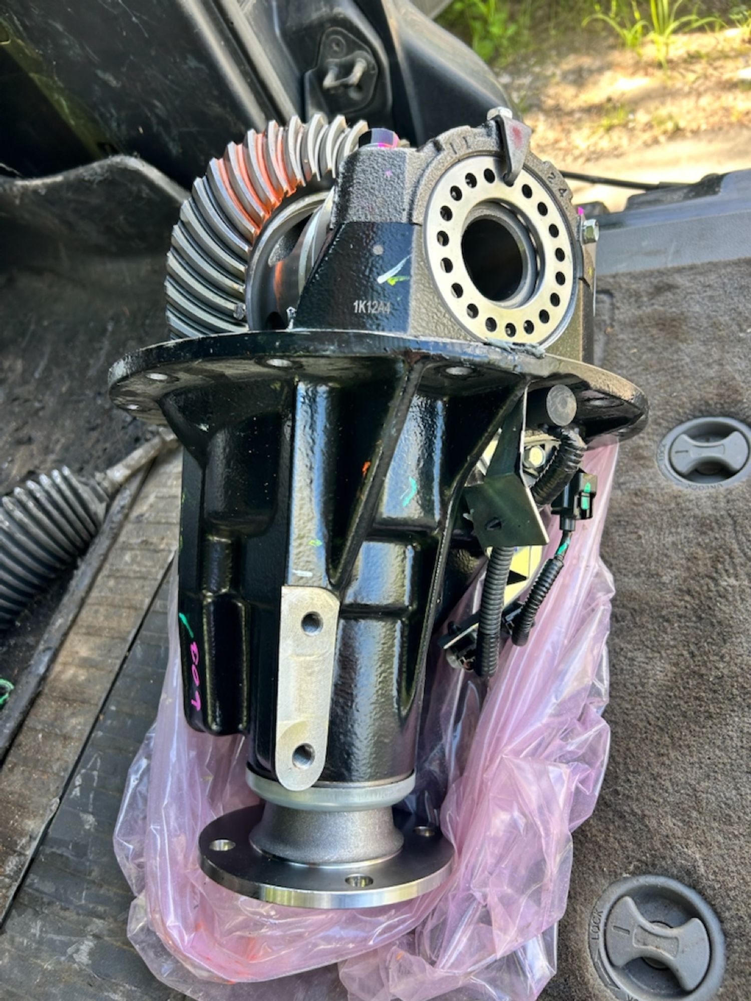 https://ycs.partsauto.market/partsauto-images/thmbs/userImages/6c041085ce847b07e3ea33e65ae09e6a/part/24f28e9d-8ff9-4450-bb96-b364d386c036_1783025540110.jpg
