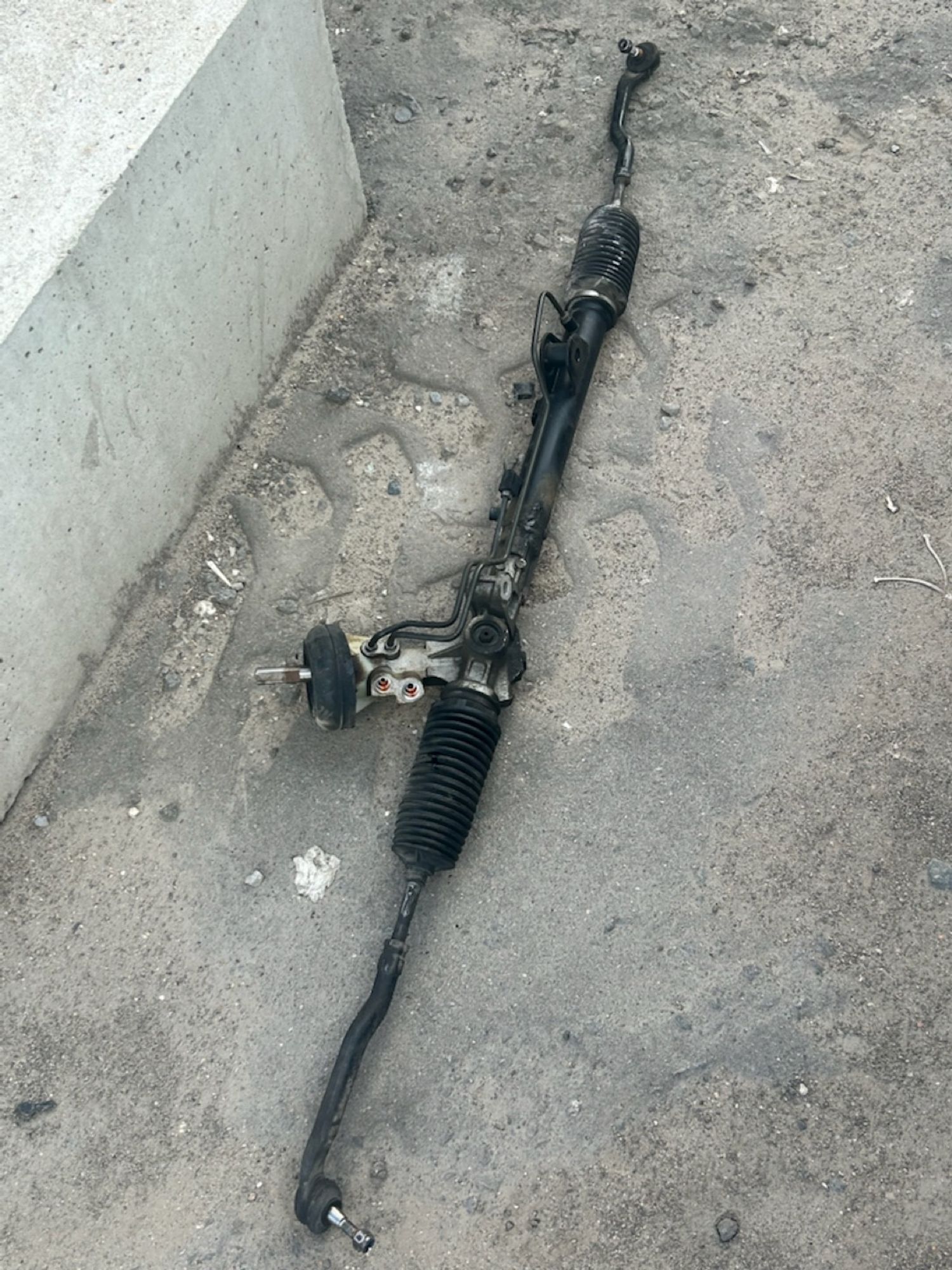 https://ycs.partsauto.market/partsauto-images/thmbs/userImages/6c041085ce847b07e3ea33e65ae09e6a/part/2c3060d9-8149-467b-acee-c8ecb272d773_1782984224037.jpg