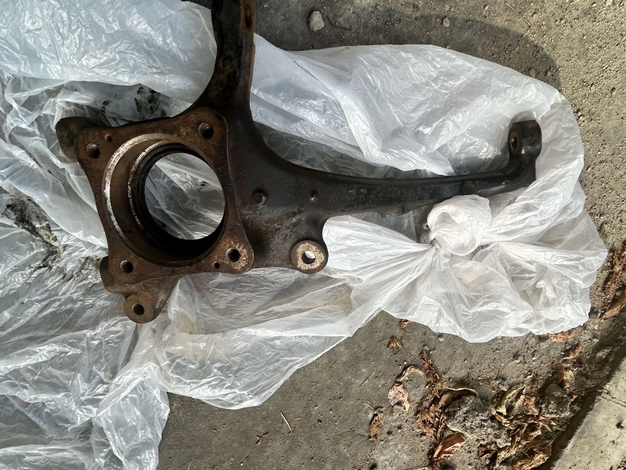 https://ycs.partsauto.market/partsauto-images/thmbs/userImages/6c041085ce847b07e3ea33e65ae09e6a/part/2d4bdff3-ecce-4f74-ad9b-1f13361479b5_1783773900723.jpg
