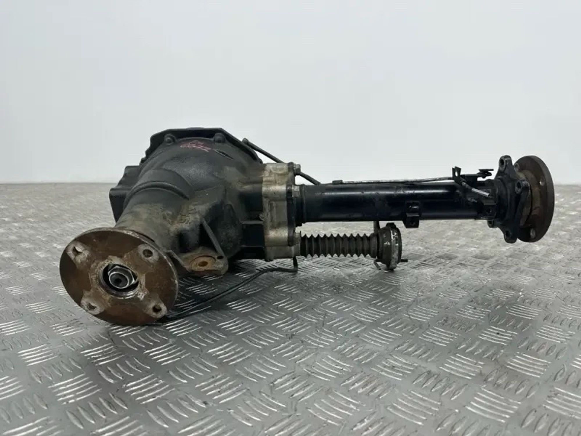 https://ycs.partsauto.market/partsauto-images/thmbs/userImages/6c041085ce847b07e3ea33e65ae09e6a/part/334cfcd7-b673-477b-9319-0a351dbce540_1783674001689.jpg