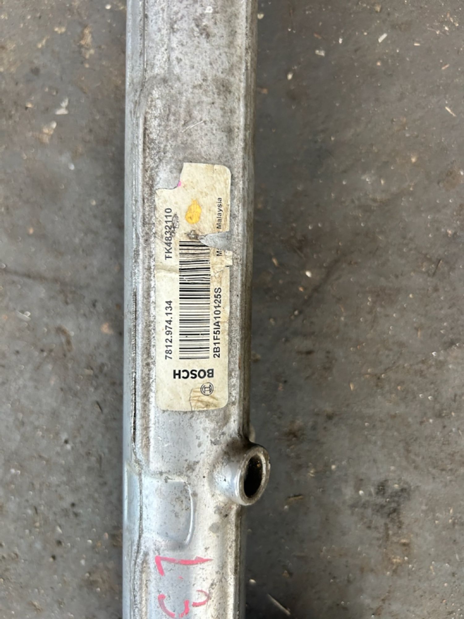 https://ycs.partsauto.market/partsauto-images/thmbs/userImages/6c041085ce847b07e3ea33e65ae09e6a/part/374f015d-85fe-43d1-bbab-5b9ca6cb61fa_1785757217512.jpg