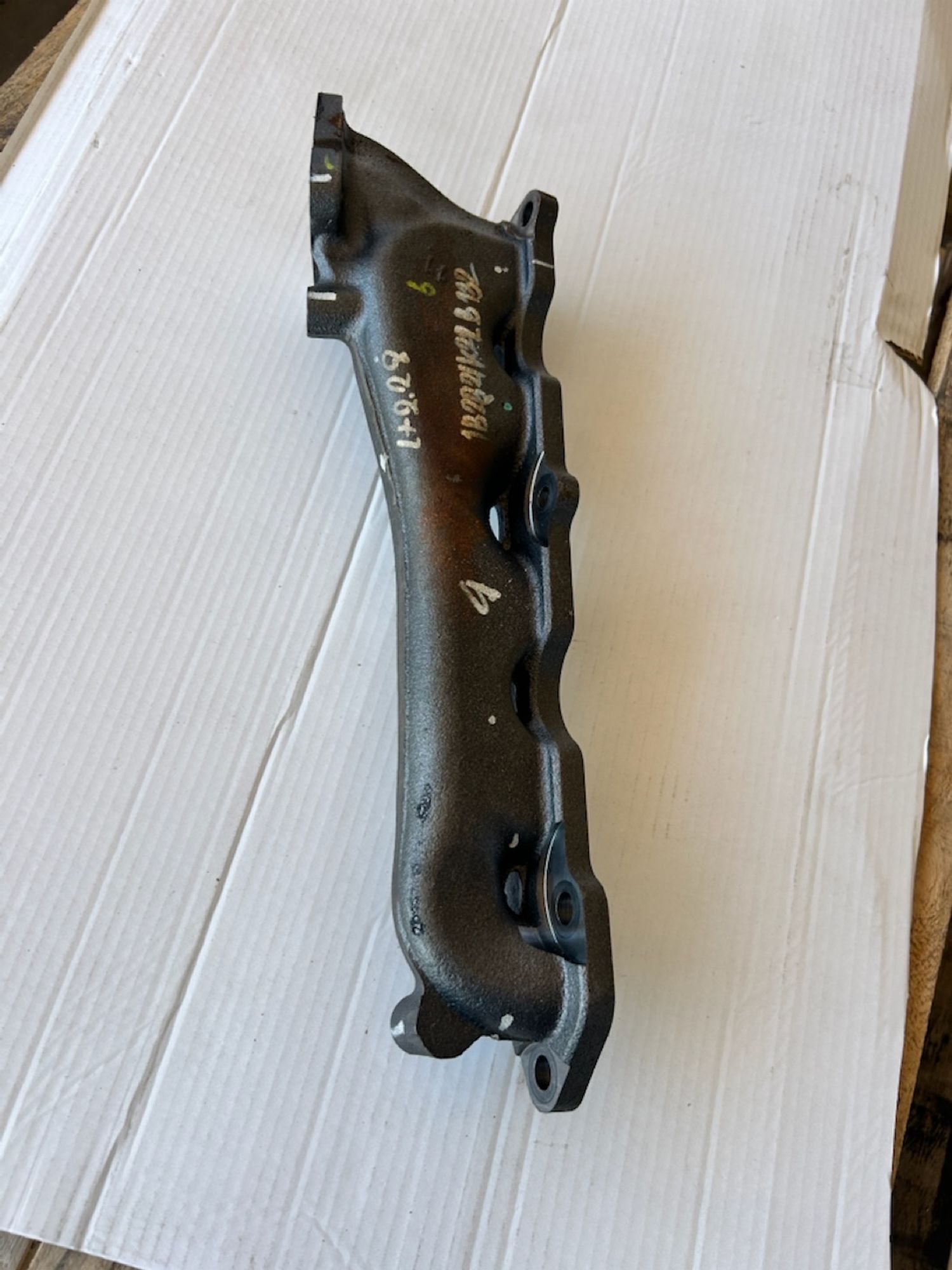 https://ycs.partsauto.market/partsauto-images/thmbs/userImages/6c041085ce847b07e3ea33e65ae09e6a/part/3b6b1d5d-9700-43bd-ae88-c8220298640d_1783338884826.jpg