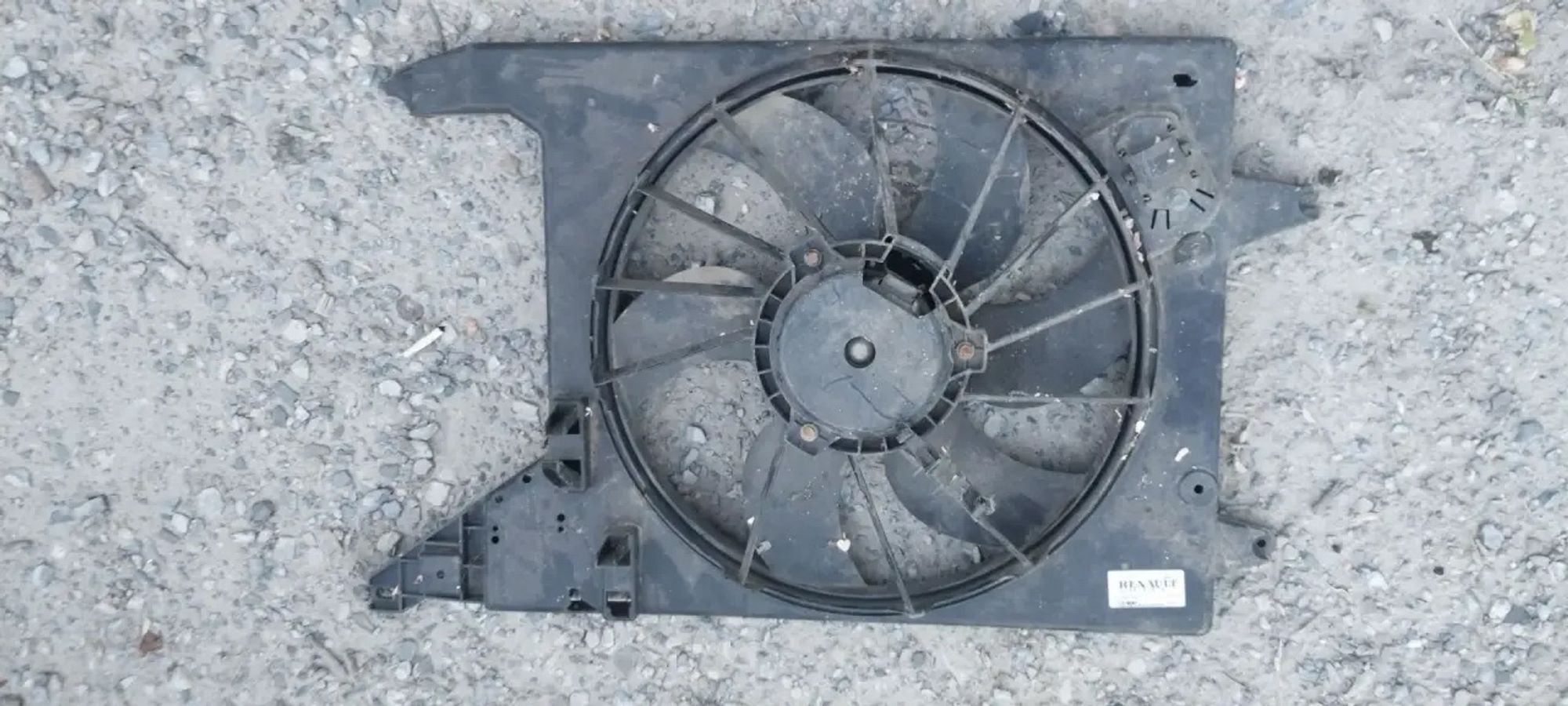https://ycs.partsauto.market/partsauto-images/thmbs/userImages/6c041085ce847b07e3ea33e65ae09e6a/part/3b7cdd81-8671-4ceb-8c8c-08d62e03ff12_1783338829679.jpg