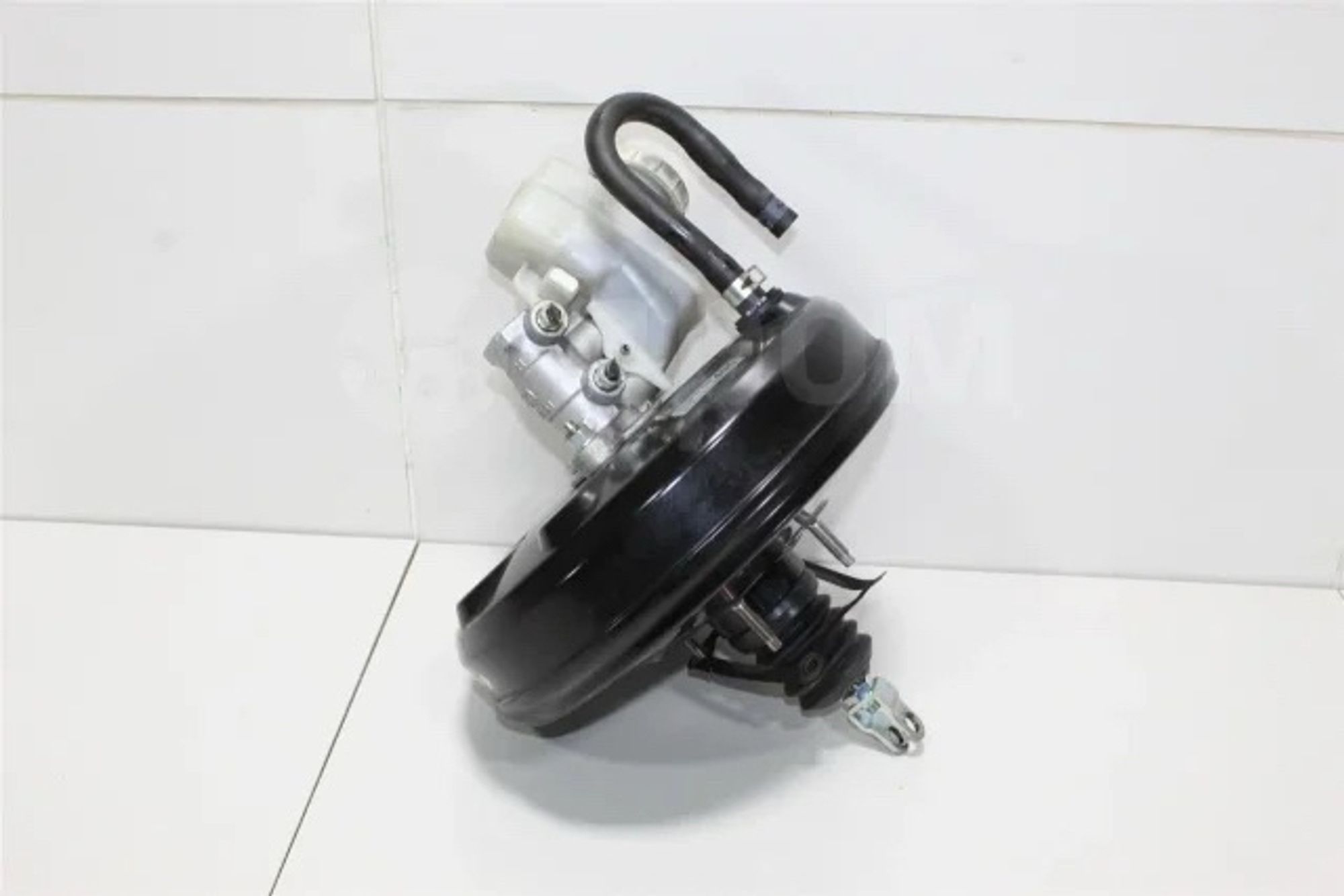 https://ycs.partsauto.market/partsauto-images/thmbs/userImages/6c041085ce847b07e3ea33e65ae09e6a/part/463d0644-e5b6-4f7a-a58d-7a238bfeba4a_1784878160954.jpg