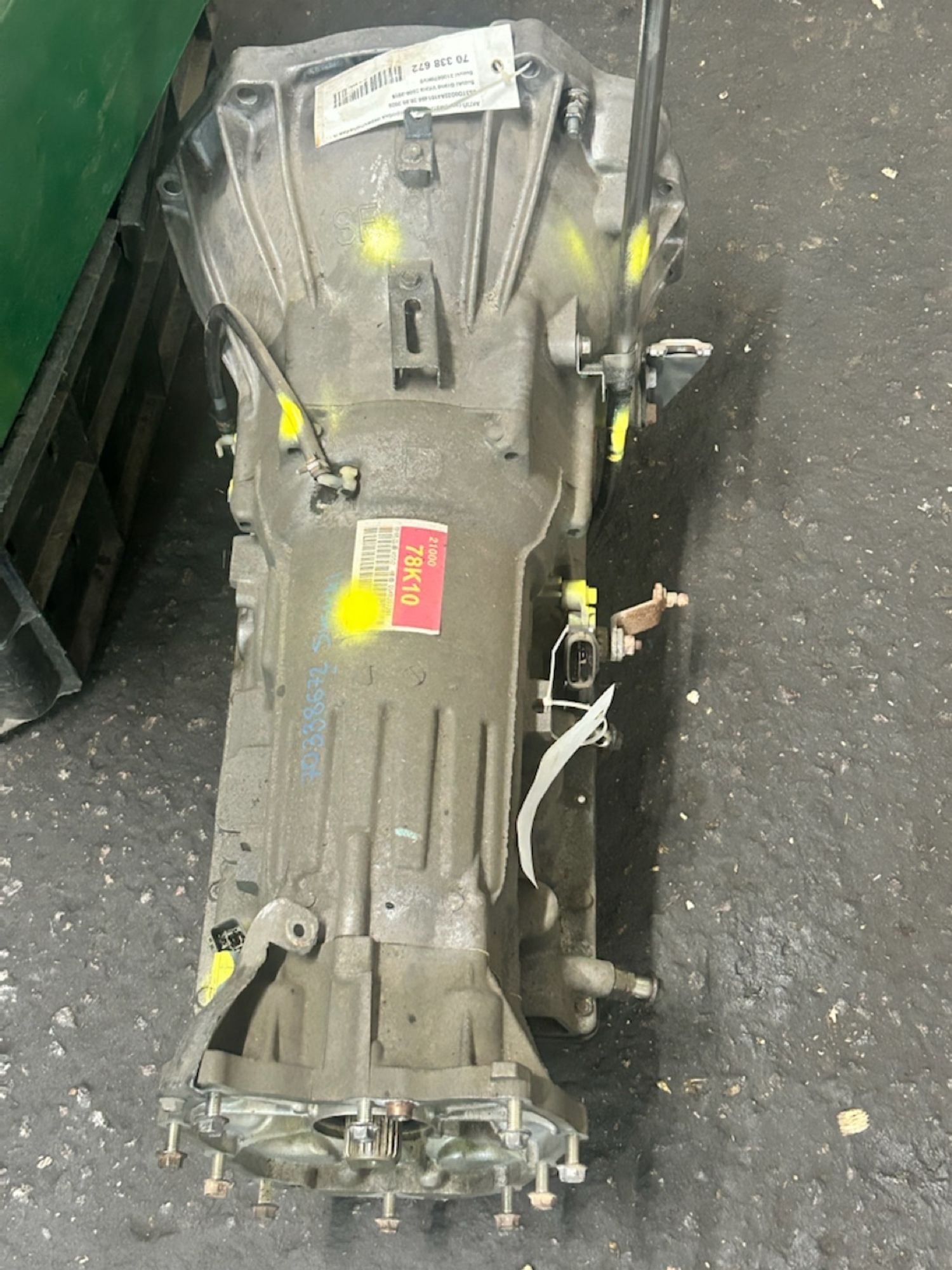 https://ycs.partsauto.market/partsauto-images/thmbs/userImages/6c041085ce847b07e3ea33e65ae09e6a/part/4ec8b581-205d-4efb-b548-d450d61a5b7a_1786987809468.jpg