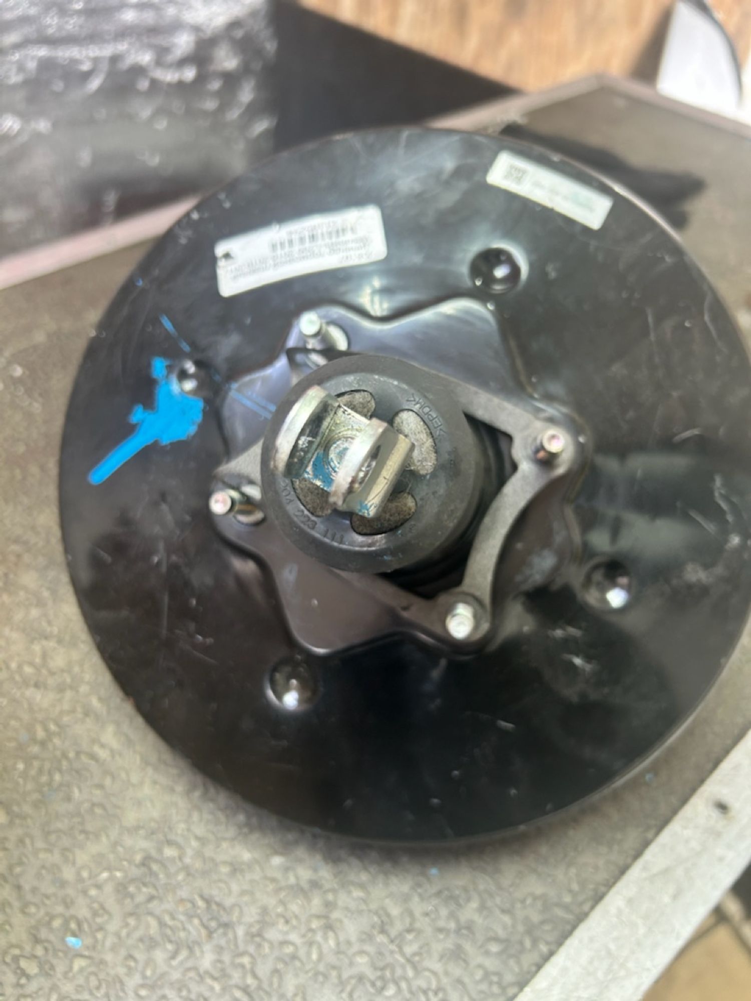 https://ycs.partsauto.market/partsauto-images/thmbs/userImages/6c041085ce847b07e3ea33e65ae09e6a/part/5fba1933-31ff-4547-a261-e49907149ed8_1784644357967.jpg