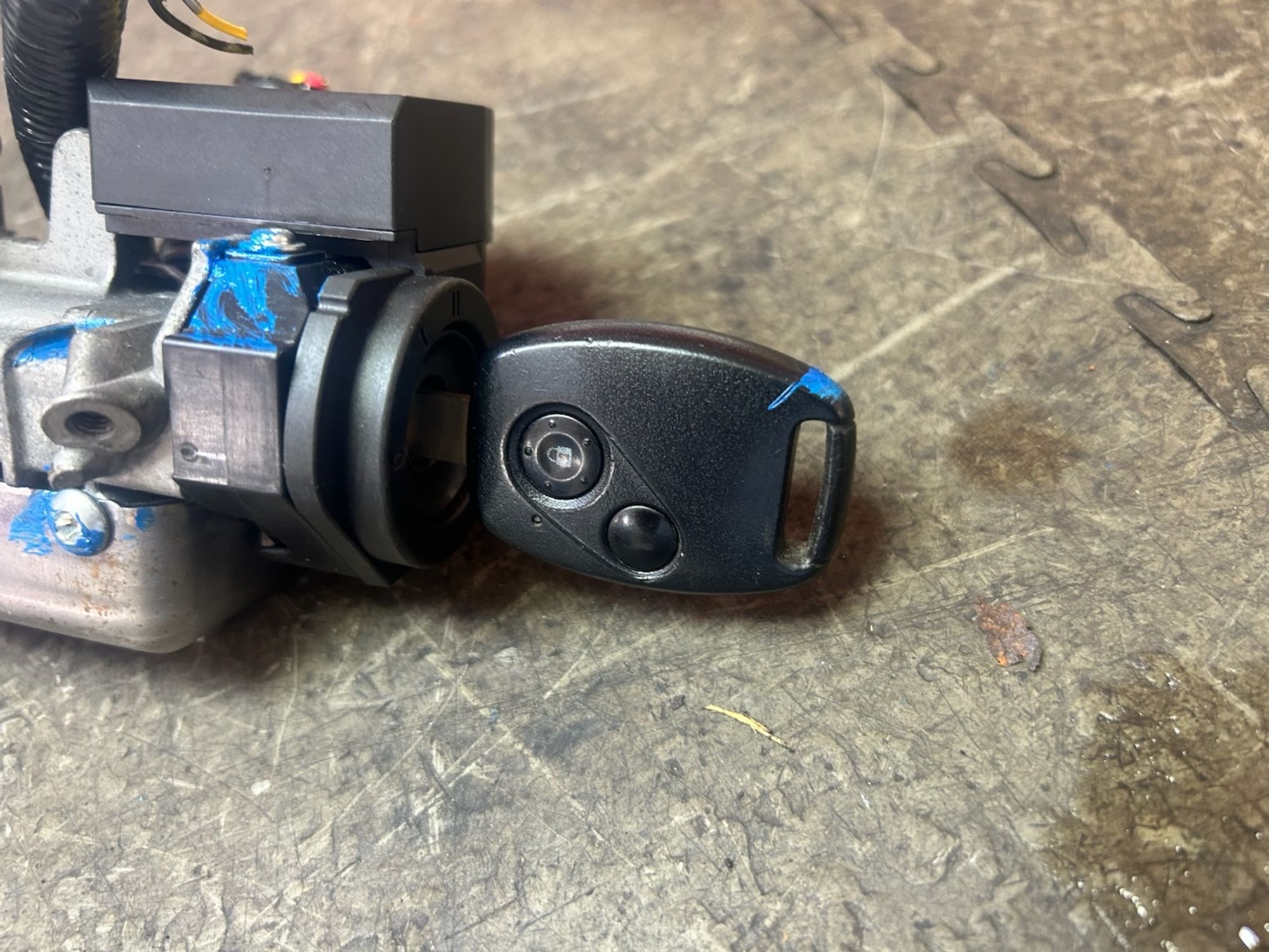 https://ycs.partsauto.market/partsauto-images/thmbs/userImages/6c041085ce847b07e3ea33e65ae09e6a/part/69907dfe-7e4d-4c39-bc03-f7ad2b9e1c4a_1787235319006.jpg