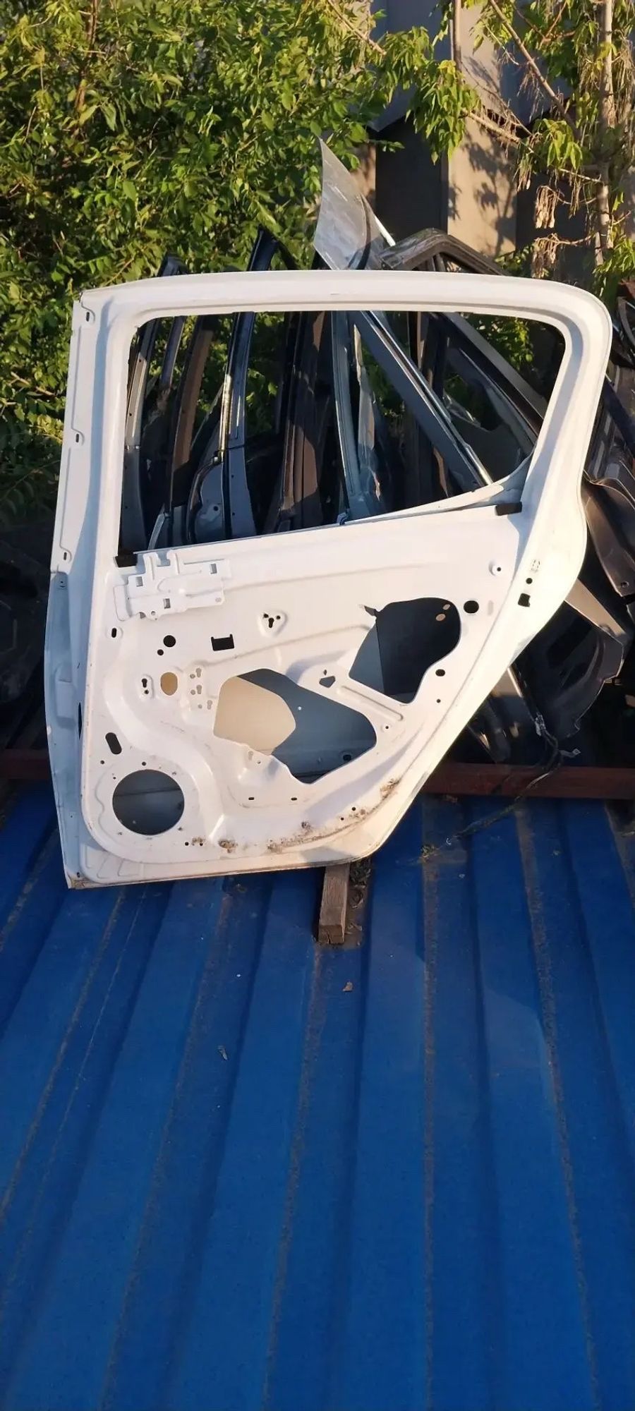 https://ycs.partsauto.market/partsauto-images/thmbs/userImages/6c041085ce847b07e3ea33e65ae09e6a/part/6bb08fb3-0edc-4514-a4ae-ba8f7bd30c19_1784049713022.jpg