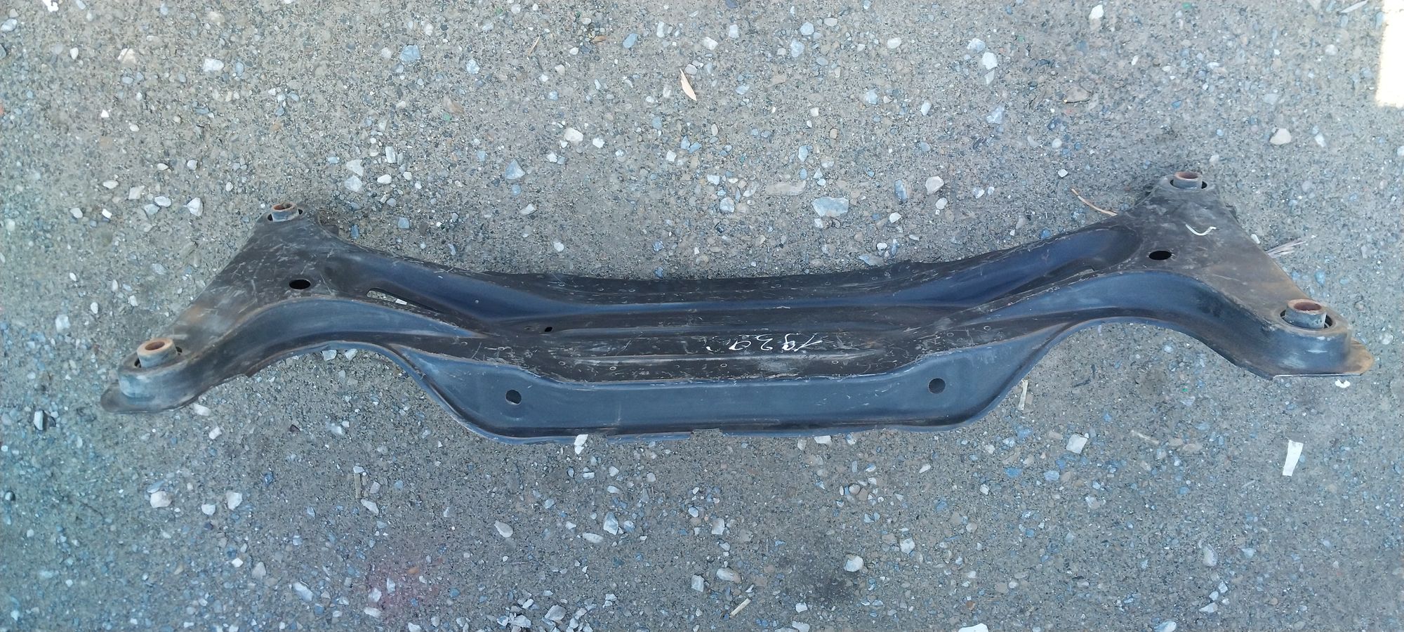 https://ycs.partsauto.market/partsauto-images/thmbs/userImages/6c041085ce847b07e3ea33e65ae09e6a/part/6cc85100-4f0b-41de-87f0-eaeb5700f630_1777922101136.jpg