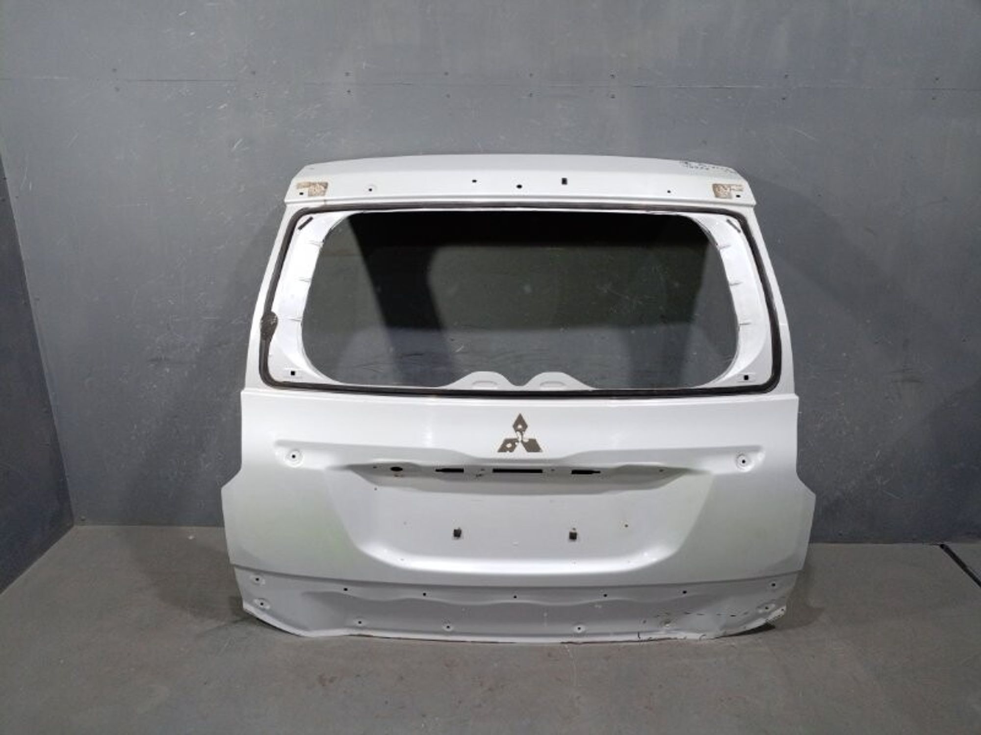 https://ycs.partsauto.market/partsauto-images/thmbs/userImages/6c041085ce847b07e3ea33e65ae09e6a/part/728ec880-a9f1-4a29-b893-2acb3a1ed34d_1778251852140.jpg
