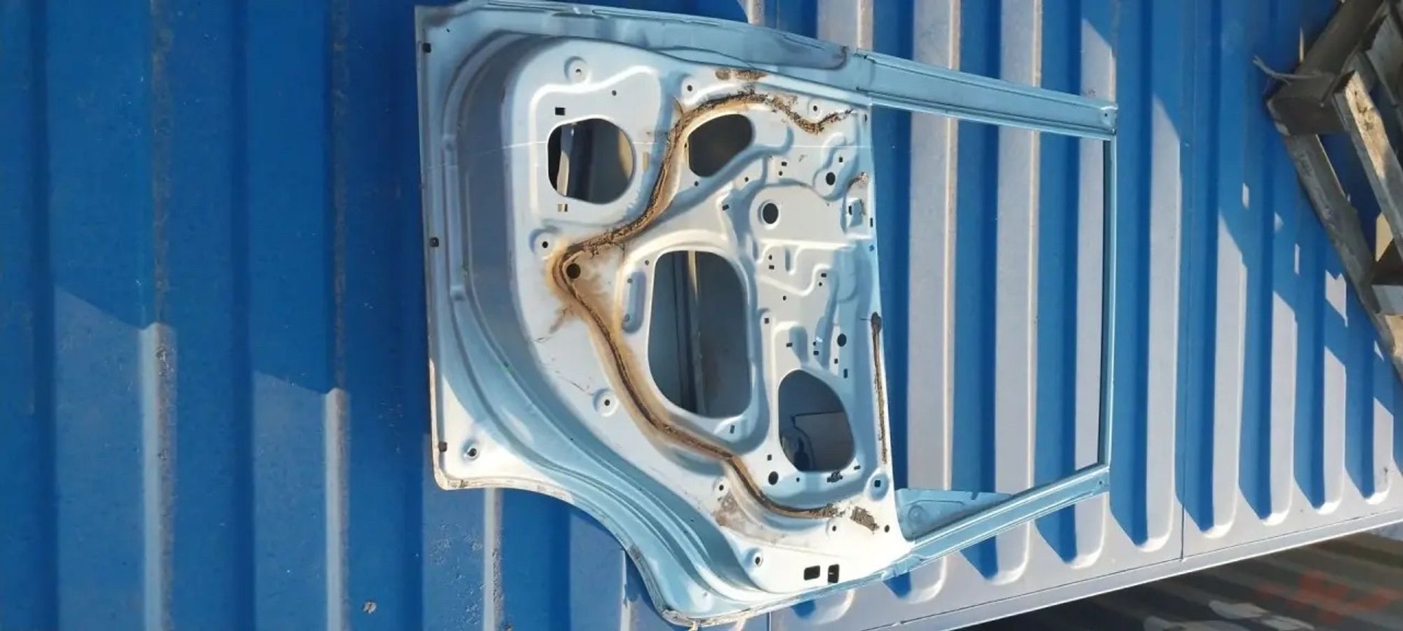 https://ycs.partsauto.market/partsauto-images/thmbs/userImages/6c041085ce847b07e3ea33e65ae09e6a/part/7cd2c975-d8da-4b42-a22c-65ff96f3c46e_1784054395625.jpg