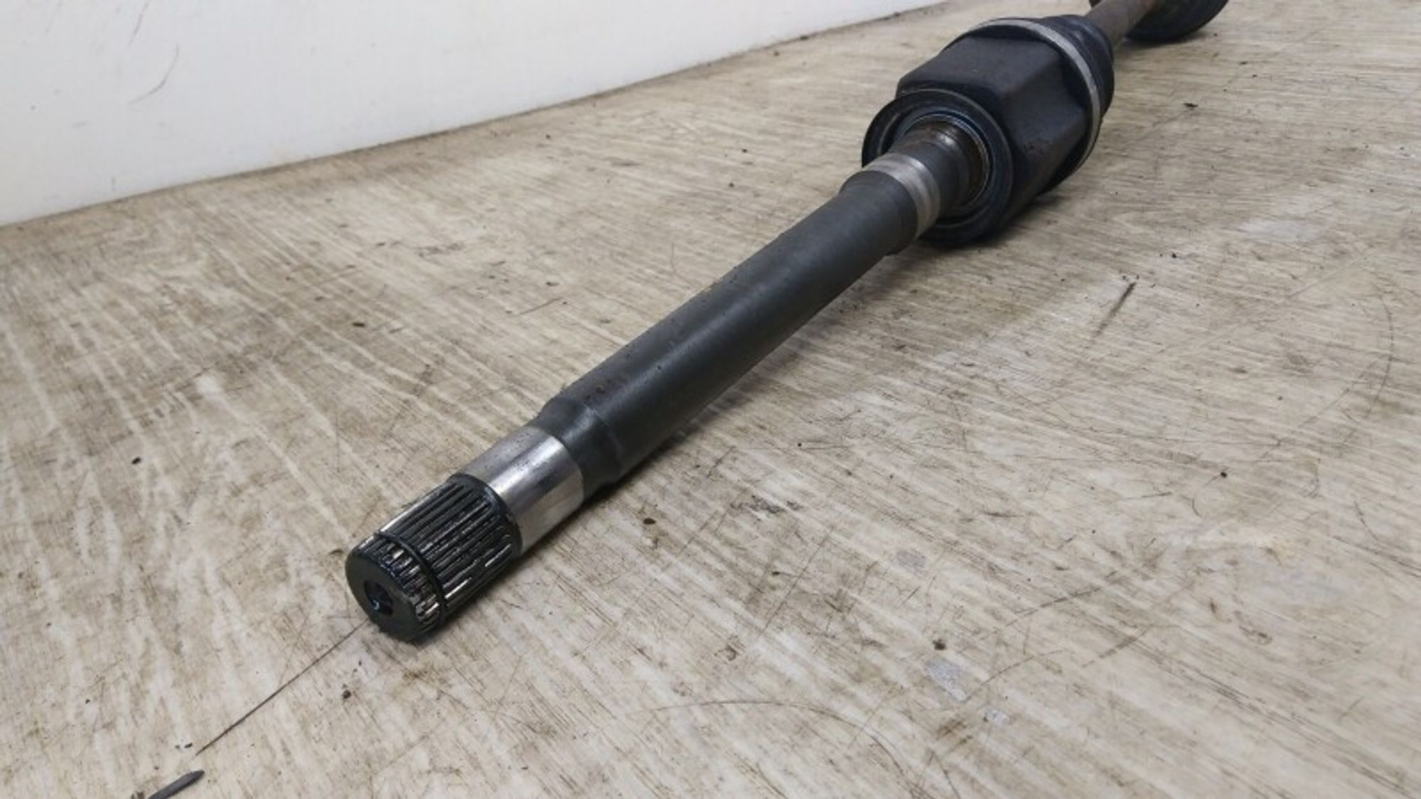 https://ycs.partsauto.market/partsauto-images/thmbs/userImages/6c041085ce847b07e3ea33e65ae09e6a/part/81c9bb34-0179-4f66-8837-f43cf586f81e_1779255877996.jpg