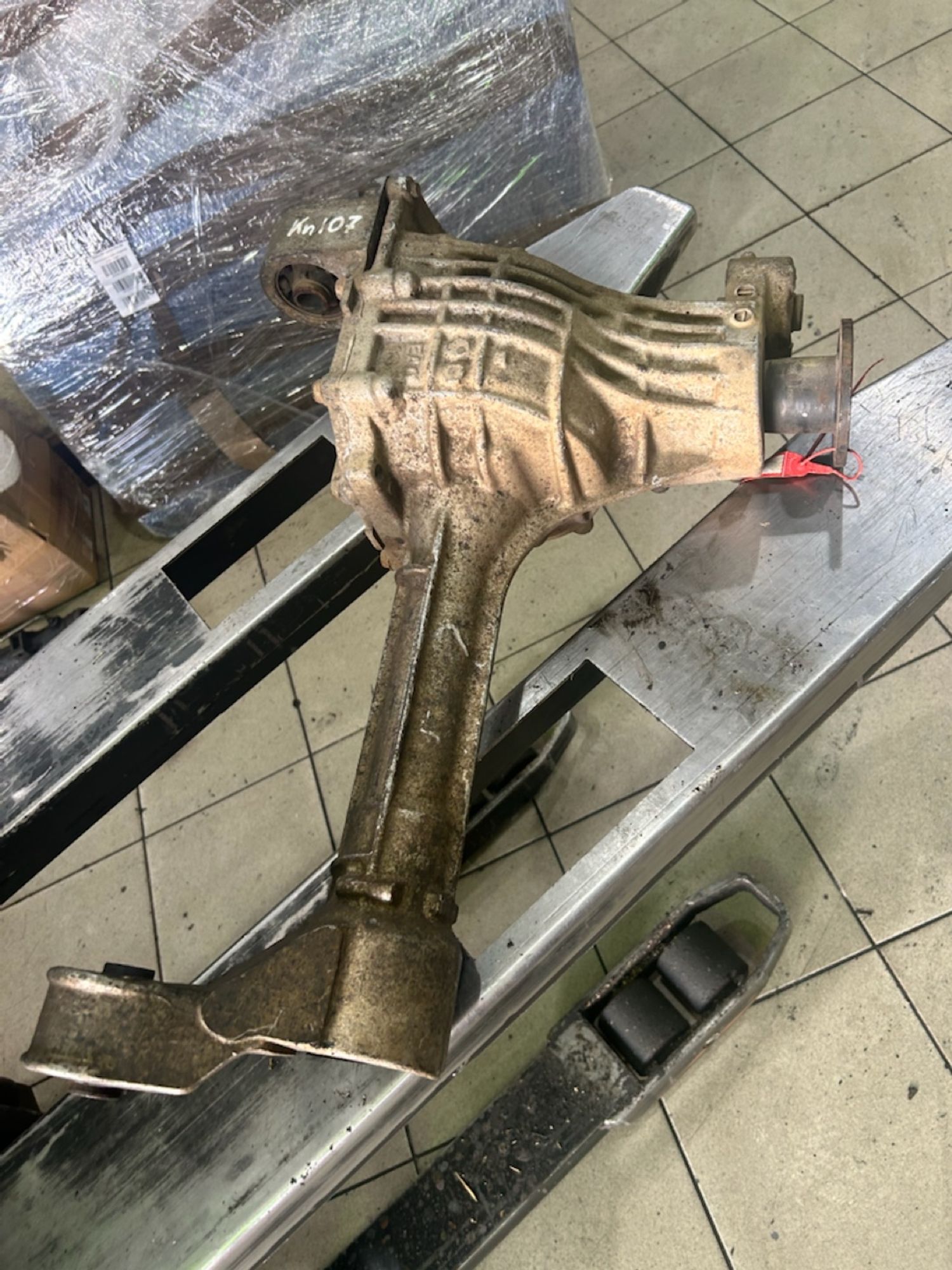 https://ycs.partsauto.market/partsauto-images/thmbs/userImages/6c041085ce847b07e3ea33e65ae09e6a/part/83a9833e-12b9-46e9-ae38-c62f272eca2e_1783007537834.jpg