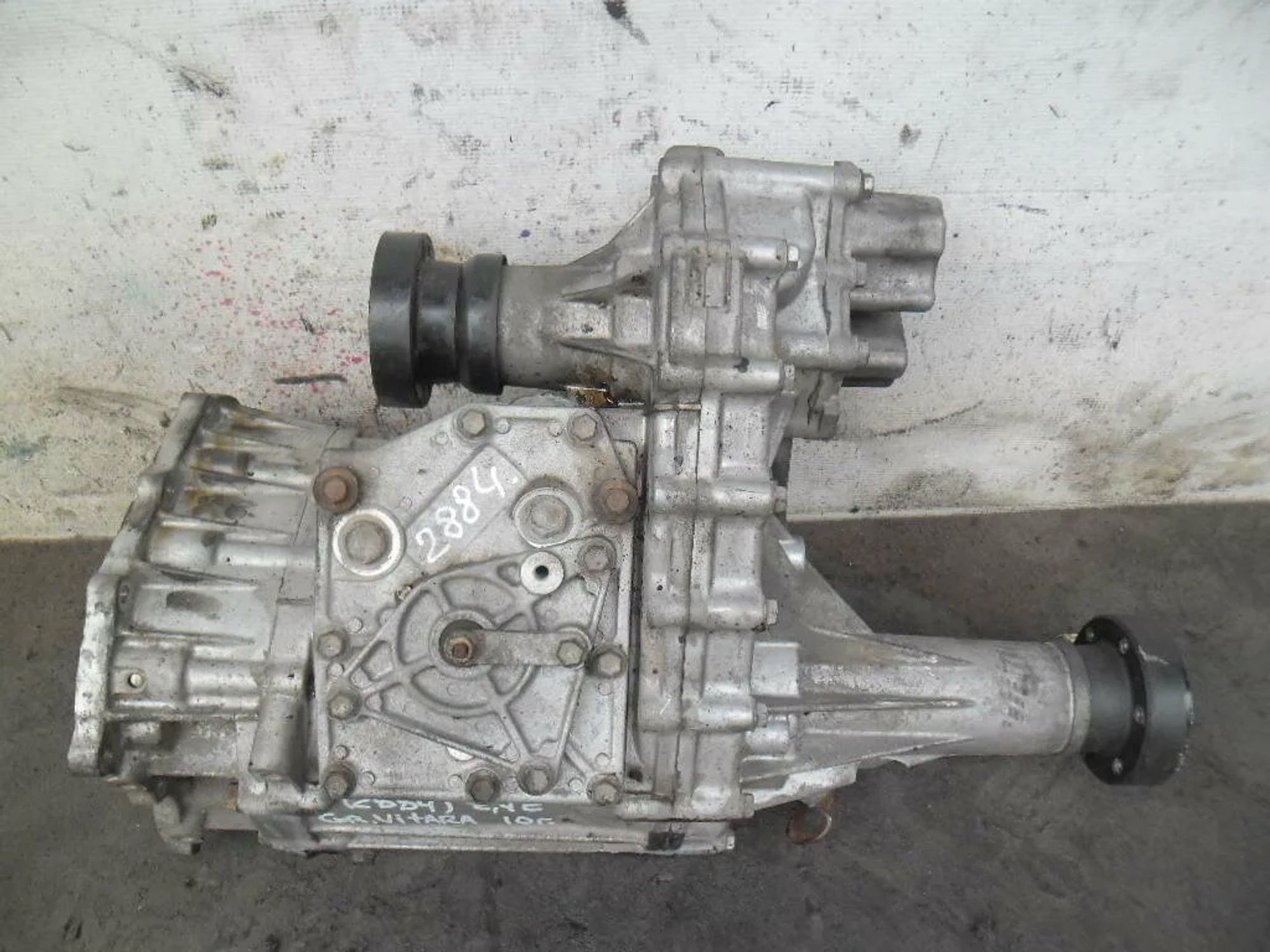 https://ycs.partsauto.market/partsauto-images/thmbs/userImages/6c041085ce847b07e3ea33e65ae09e6a/part/85412e61-ead3-4c71-996a-32f4f8ec47dc_1785439390977.jpg