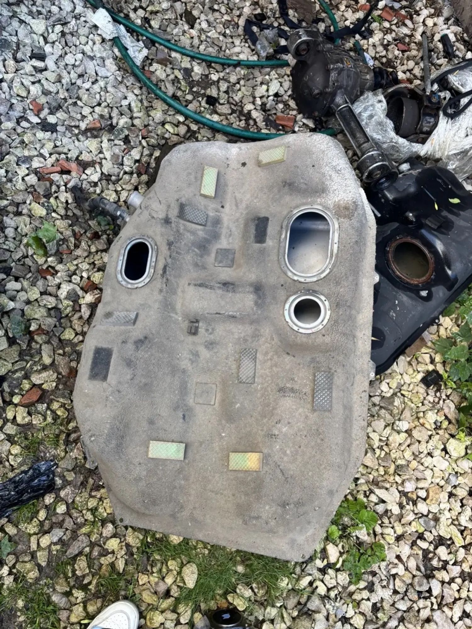 https://ycs.partsauto.market/partsauto-images/thmbs/userImages/6c041085ce847b07e3ea33e65ae09e6a/part/869fae84-2564-4bdb-8d60-e2acf59c620f_1786536841623.jpg