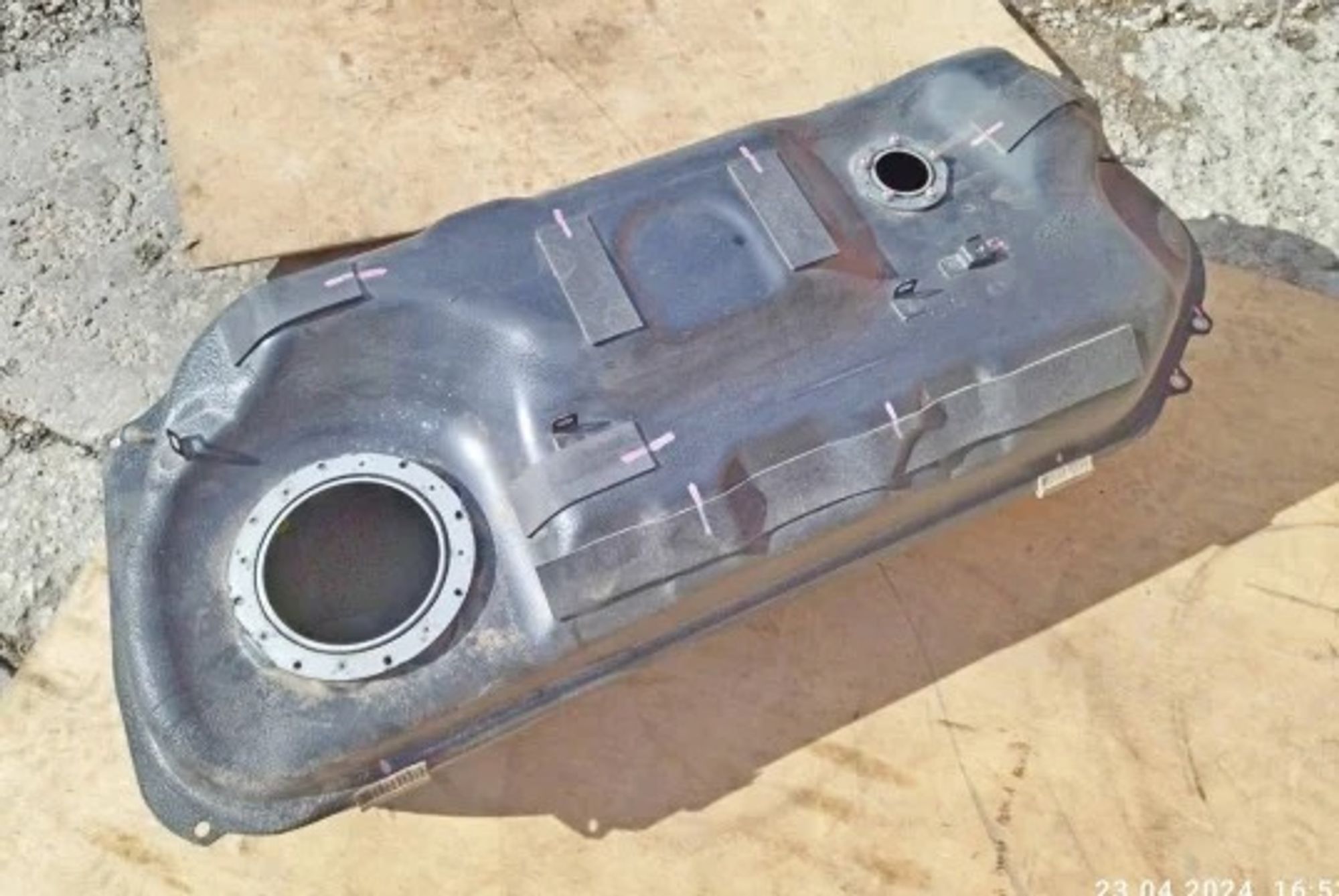 https://ycs.partsauto.market/partsauto-images/thmbs/userImages/6c041085ce847b07e3ea33e65ae09e6a/part/8779e18e-fb18-4564-a3be-6c8cc50e61e3_1785186843765.jpg