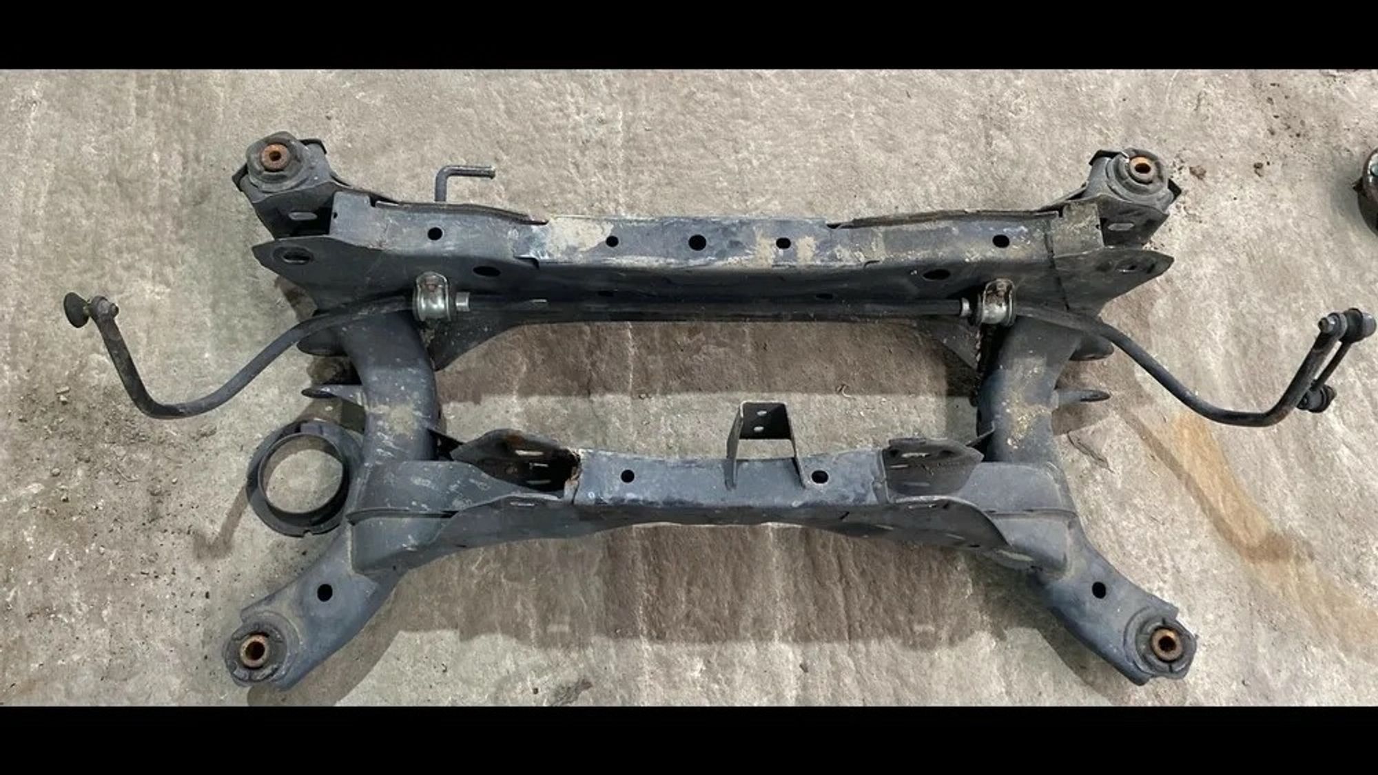 https://ycs.partsauto.market/partsauto-images/thmbs/userImages/6c041085ce847b07e3ea33e65ae09e6a/part/8c75504b-6099-4494-9ac3-aafee9984a7e_1786727131740.jpg