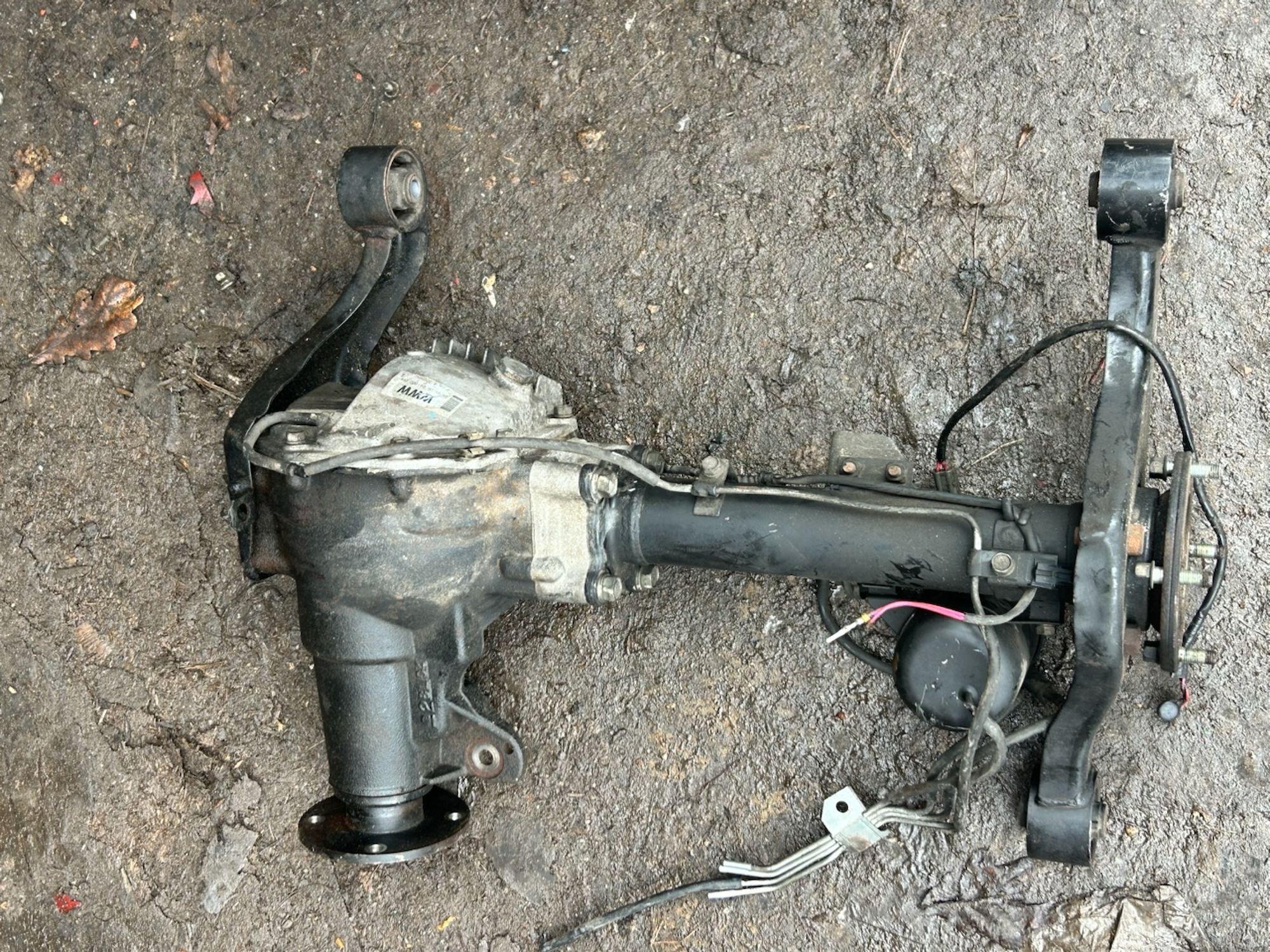 https://ycs.partsauto.market/partsauto-images/thmbs/userImages/6c041085ce847b07e3ea33e65ae09e6a/part/a014ed59-a099-416c-a7fc-354df88ba087_1778786453306.jpg