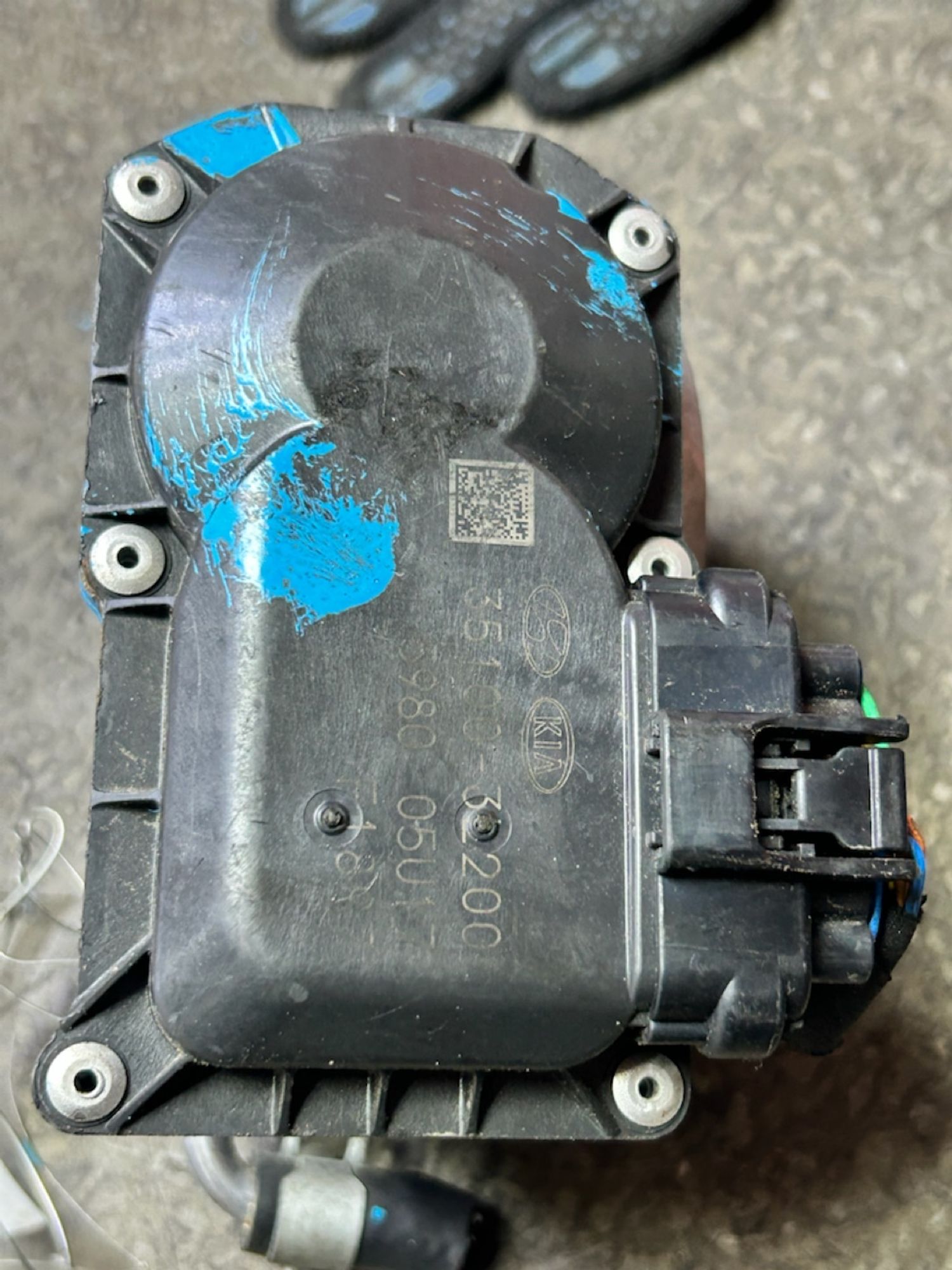 https://ycs.partsauto.market/partsauto-images/thmbs/userImages/6c041085ce847b07e3ea33e65ae09e6a/part/a2d3673b-c28c-4cea-bdda-00cd51ca58d3_1785758235335.jpg