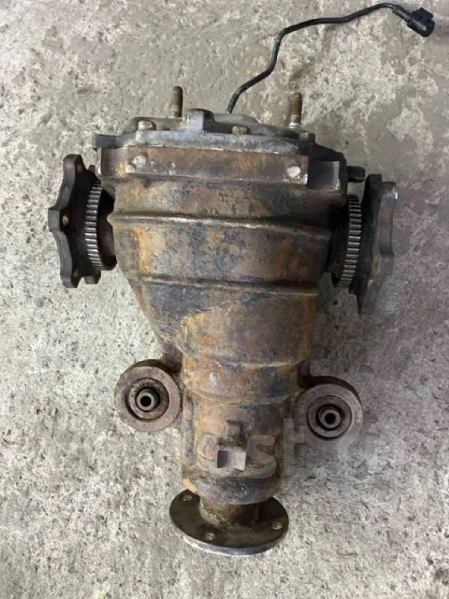 https://ycs.partsauto.market/partsauto-images/thmbs/userImages/6c041085ce847b07e3ea33e65ae09e6a/part/a61a9572-3e1f-4f5a-92d0-01ee1dc2e0bb_1784019839423.jpg