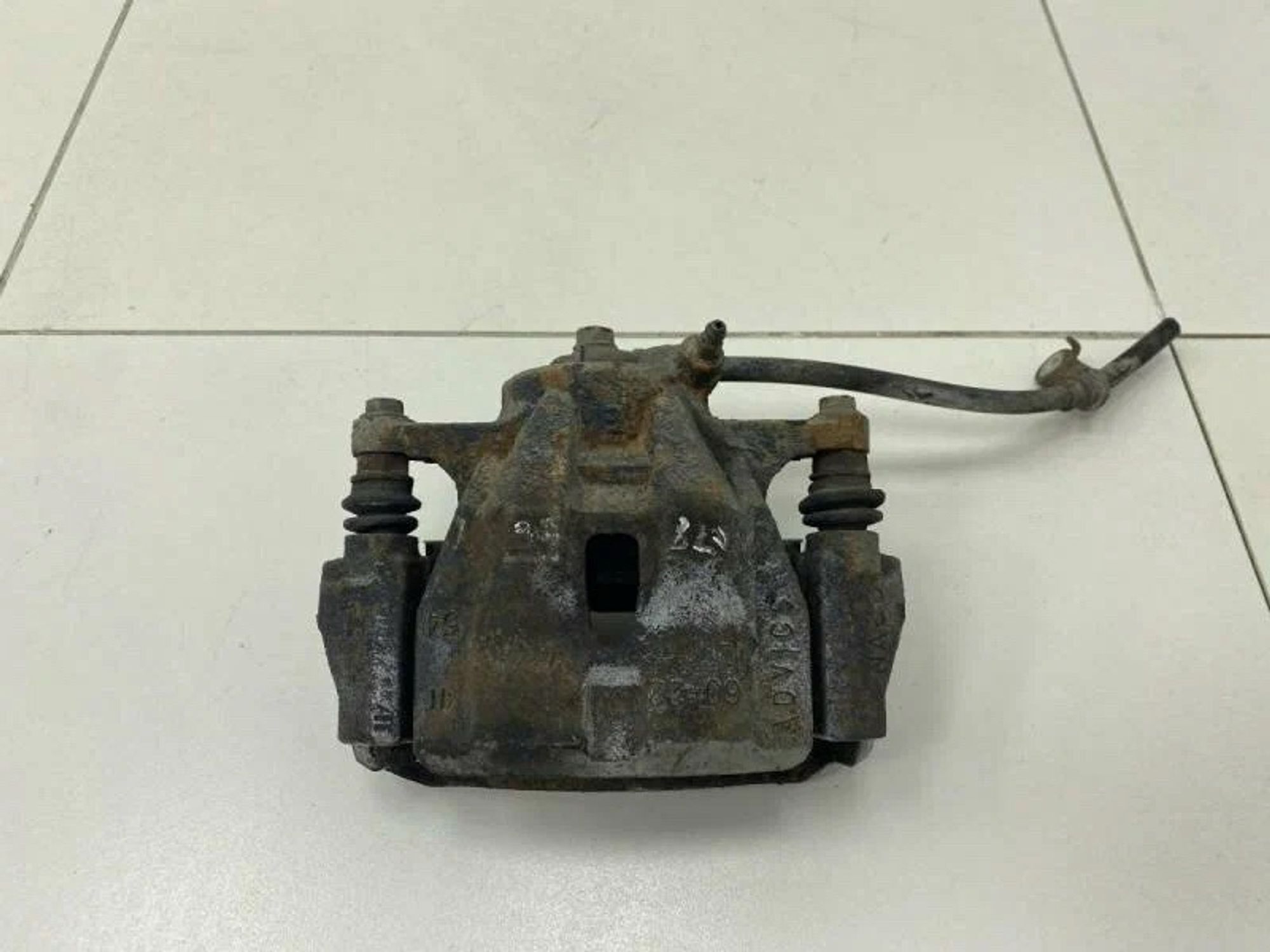 https://ycs.partsauto.market/partsauto-images/thmbs/userImages/6c041085ce847b07e3ea33e65ae09e6a/part/a6aeaaba-330b-459e-a54f-4ef88a4fce9f_1785476907101.jpg