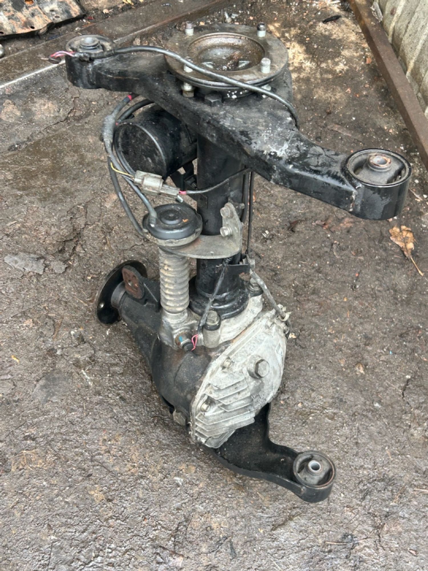 https://ycs.partsauto.market/partsauto-images/thmbs/userImages/6c041085ce847b07e3ea33e65ae09e6a/part/a701932b-6e5d-4986-b2e0-5d8cc6250b1c_1778786454931.jpg