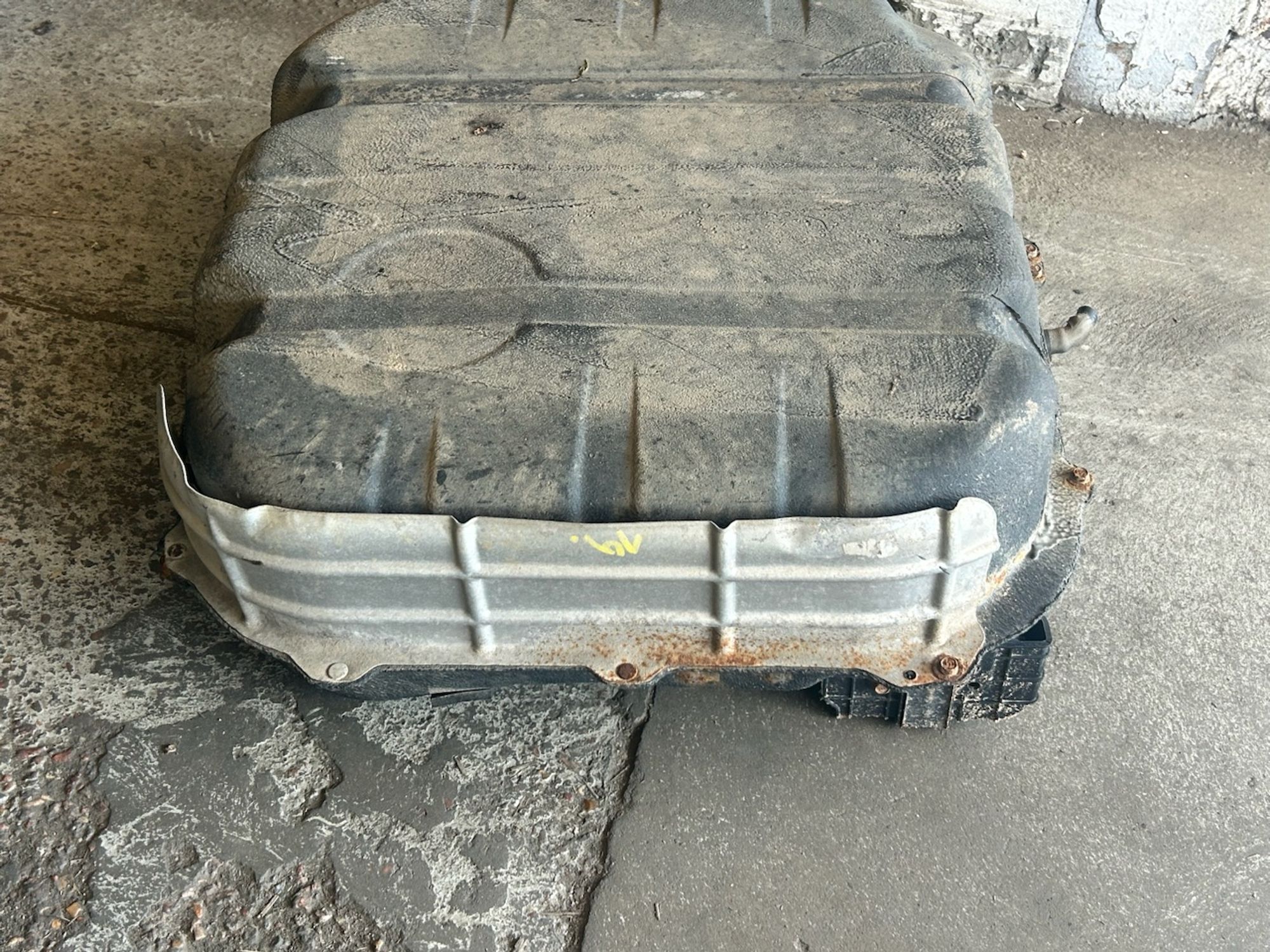 https://ycs.partsauto.market/partsauto-images/thmbs/userImages/6c041085ce847b07e3ea33e65ae09e6a/part/c0b5af62-5e2e-45cf-8b4d-5dbc484aa2a9_1786443835577.jpg