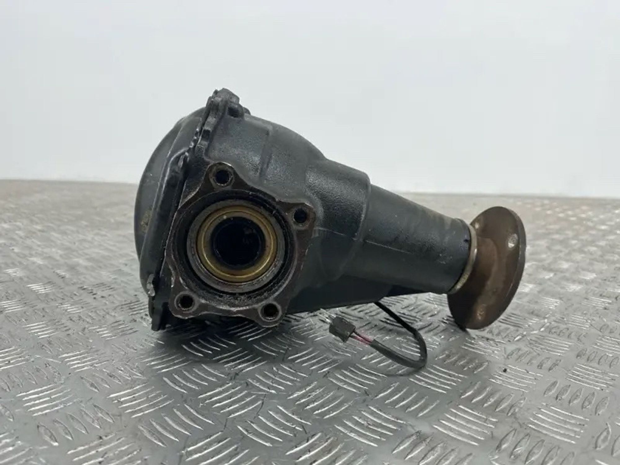 https://ycs.partsauto.market/partsauto-images/thmbs/userImages/6c041085ce847b07e3ea33e65ae09e6a/part/d5ed0c4d-696c-4e75-872d-b573d016719b_1783673998896.jpg