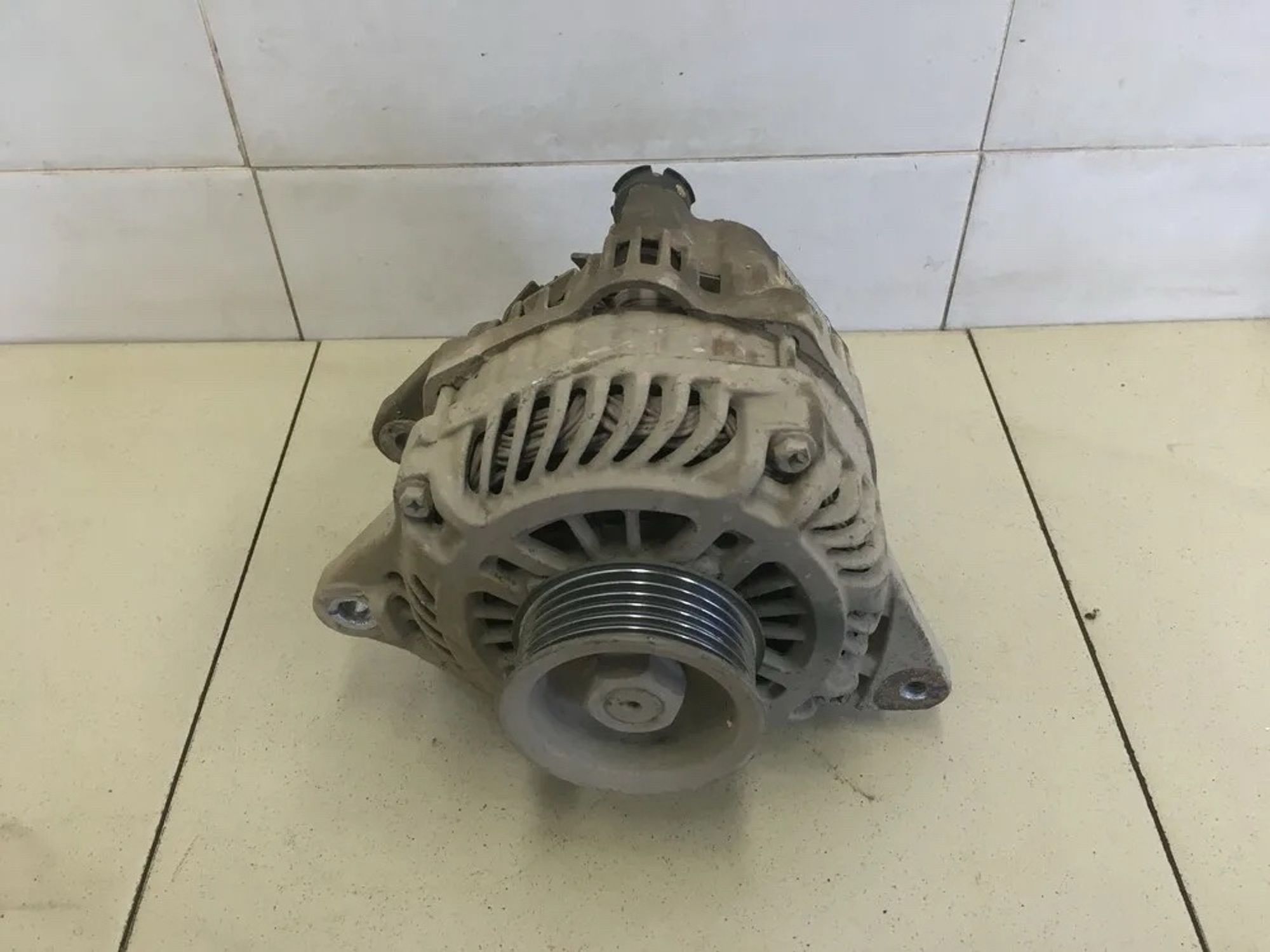 https://ycs.partsauto.market/partsauto-images/thmbs/userImages/6c041085ce847b07e3ea33e65ae09e6a/part/e43170f8-c5cd-45be-b27f-42f3f4dd5ae4_1777530786704.jpg