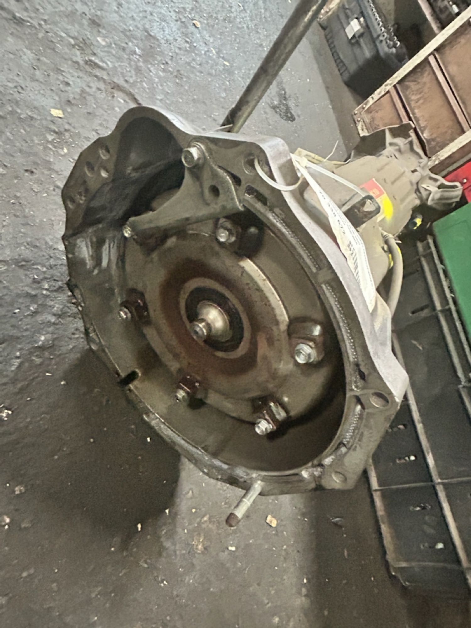 https://ycs.partsauto.market/partsauto-images/thmbs/userImages/6c041085ce847b07e3ea33e65ae09e6a/part/f37f6627-1123-4aa7-a69e-83279fedc6d2_1786988366277.jpg