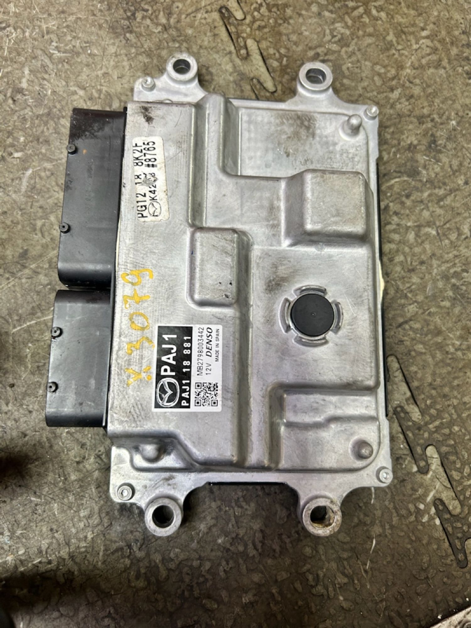 https://ycs.partsauto.market/partsauto-images/thmbs/userImages/6c041085ce847b07e3ea33e65ae09e6a/part/f5f74a46-d73a-4143-a90d-80cf3abc5508_1786714224286.jpg