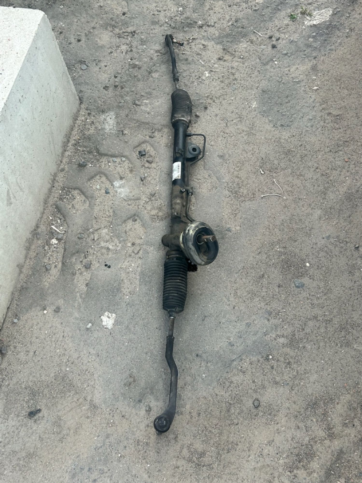 https://ycs.partsauto.market/partsauto-images/thmbs/userImages/6c041085ce847b07e3ea33e65ae09e6a/part/fe59ca9f-7906-4b73-8a18-0ff5205ab46e_1782984226106.jpg