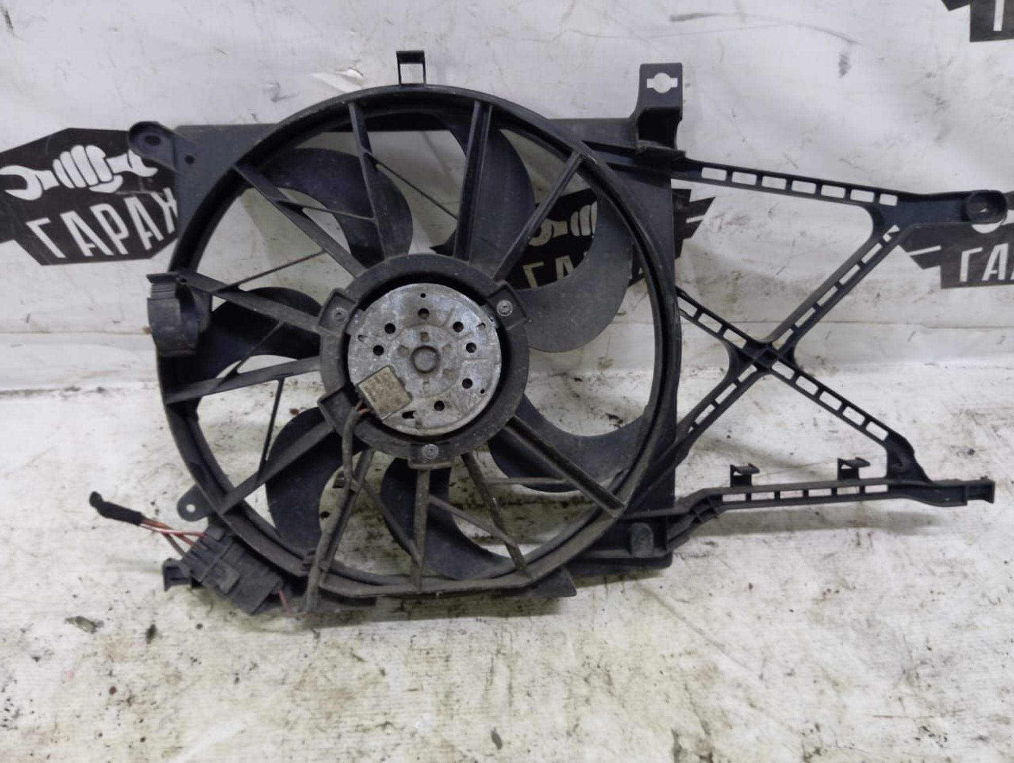 https://ycs.partsauto.market/partsauto-images/thmbs/userImages/72ad5fba4727bffbc6ea9a8c61494201/part/185d871b-63c2-4362-bdcb-700f640dd23f_1708193541058.jpg