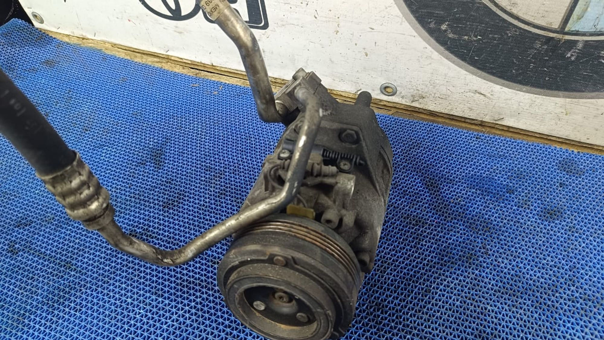 https://ycs.partsauto.market/partsauto-images/thmbs/userImages/72ad5fba4727bffbc6ea9a8c61494201/part/69b8f623-c004-42ec-a467-584cea6f3d6d_1745229928890.jpg