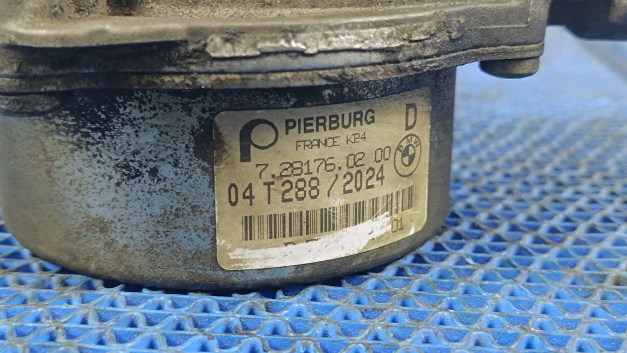 https://ycs.partsauto.market/partsauto-images/thmbs/userImages/72ad5fba4727bffbc6ea9a8c61494201/part/92b70a1b-a39a-4fde-8353-ae85c10cfe69_1745243366588.jpg