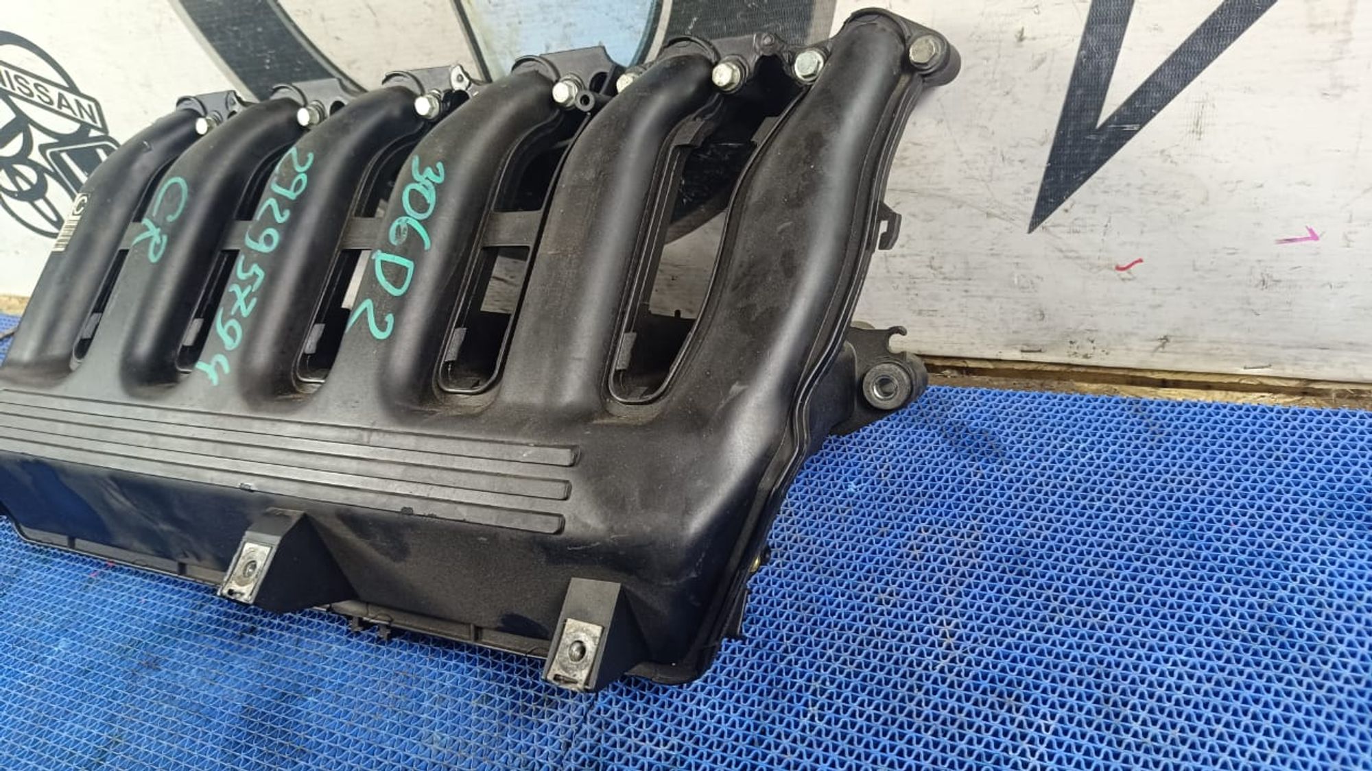 https://ycs.partsauto.market/partsauto-images/thmbs/userImages/72ad5fba4727bffbc6ea9a8c61494201/part/9d29ba0b-689c-4d90-9bb1-8a89e0b8a807_1745150818395.jpg