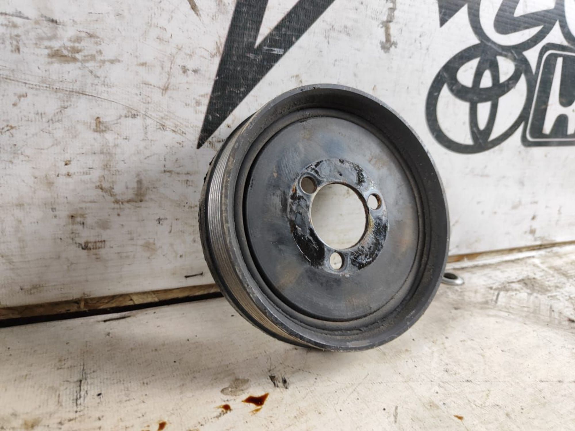 https://ycs.partsauto.market/partsauto-images/thmbs/userImages/72ad5fba4727bffbc6ea9a8c61494201/part/c4fe76f3-43c1-4d14-bae0-e60aa1b1de67_1708511193663.jpg
