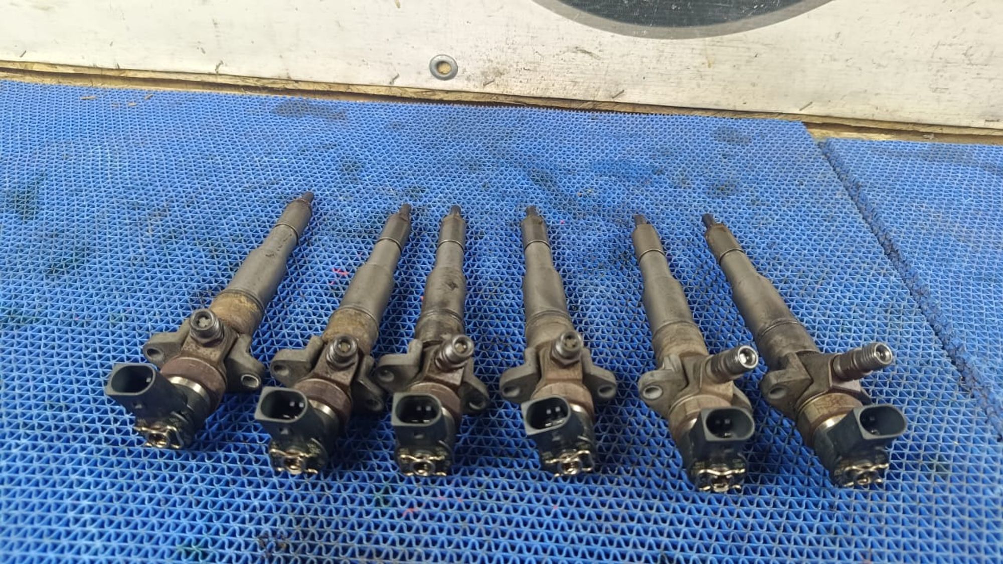 https://ycs.partsauto.market/partsauto-images/thmbs/userImages/72ad5fba4727bffbc6ea9a8c61494201/part/ef4d92be-e5e0-4df9-b785-4fd7f4139d4a_1745229611968.jpg