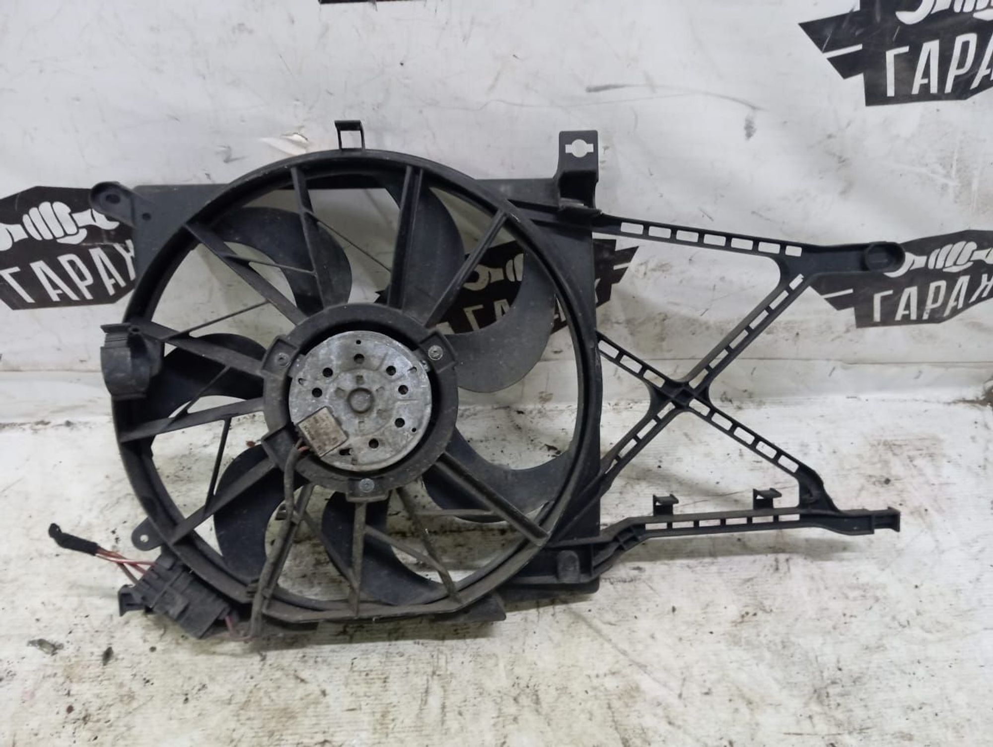 https://ycs.partsauto.market/partsauto-images/thmbs/userImages/72ad5fba4727bffbc6ea9a8c61494201/part/fdb8858a-20d7-4292-b44c-45629d4d78a2_1708193540936.jpg