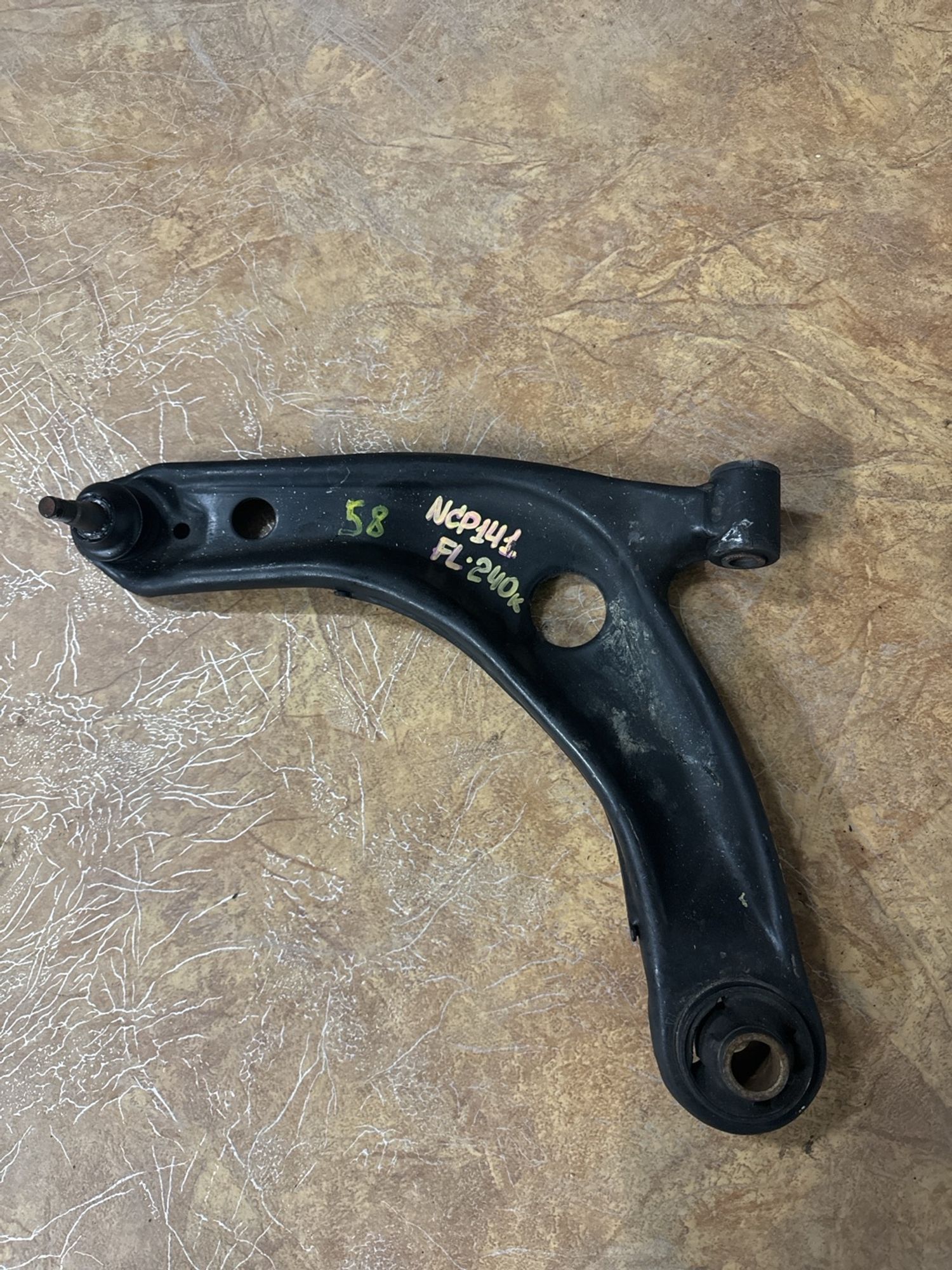 https://ycs.partsauto.market/partsauto-images/thmbs/userImages/740214793e290491788037994f11799a/part/25005948-7368-499b-a64e-2298979b2cd0_1731711312995.jpg