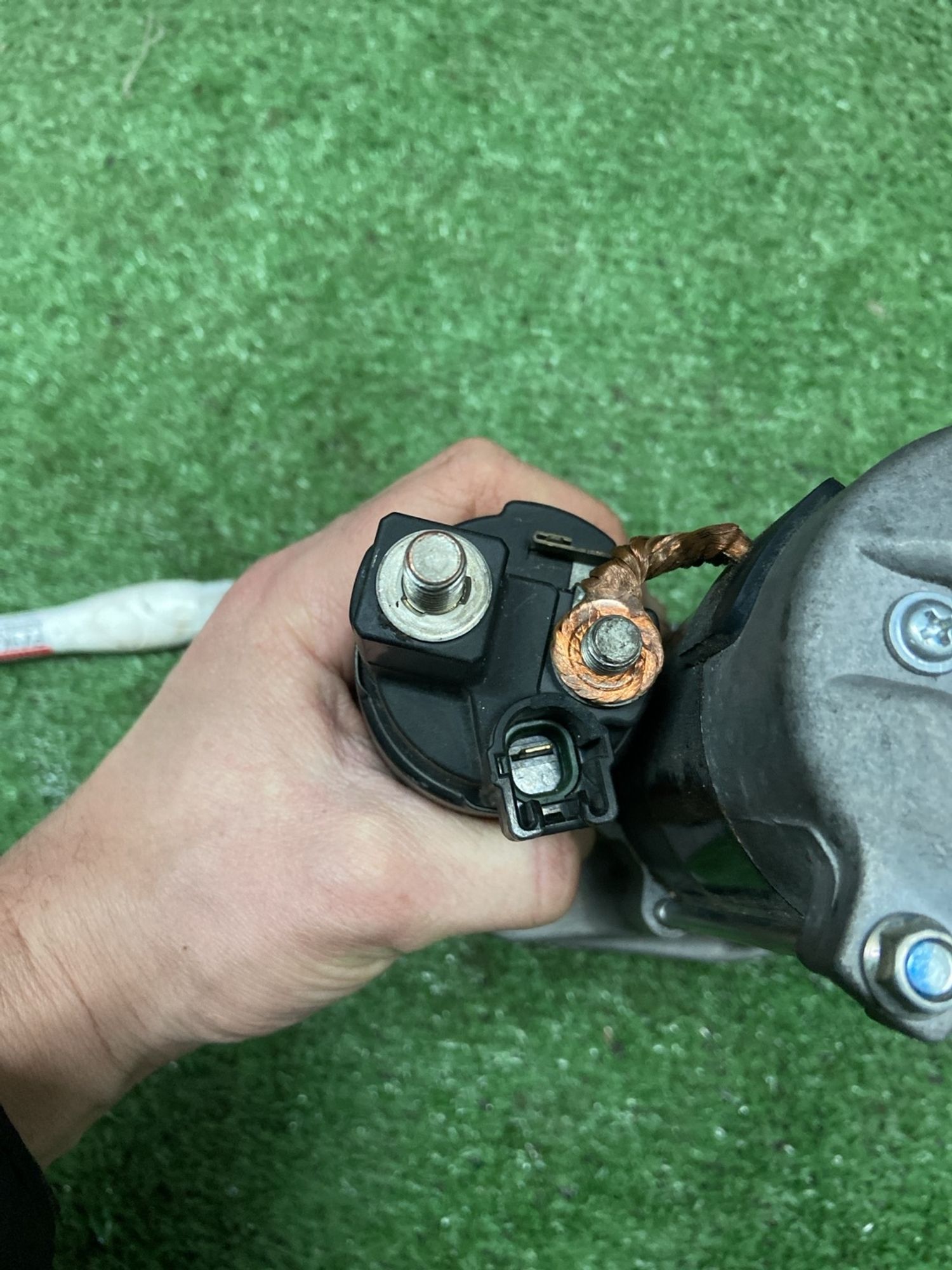 https://ycs.partsauto.market/partsauto-images/thmbs/userImages/740214793e290491788037994f11799a/part/2df49016-8882-4f1e-b827-fb6c4cfe1bac_1736911531463.jpg