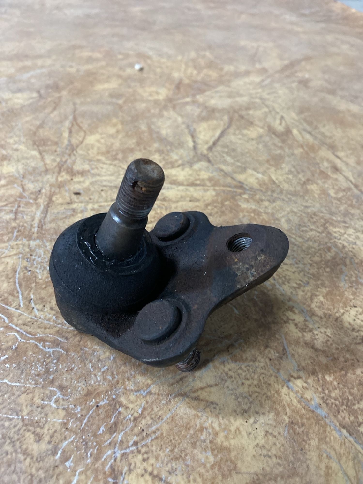 https://ycs.partsauto.market/partsauto-images/thmbs/userImages/740214793e290491788037994f11799a/part/67c6102a-c827-4692-9ba8-fa6149b55d41_1730959648195.jpg