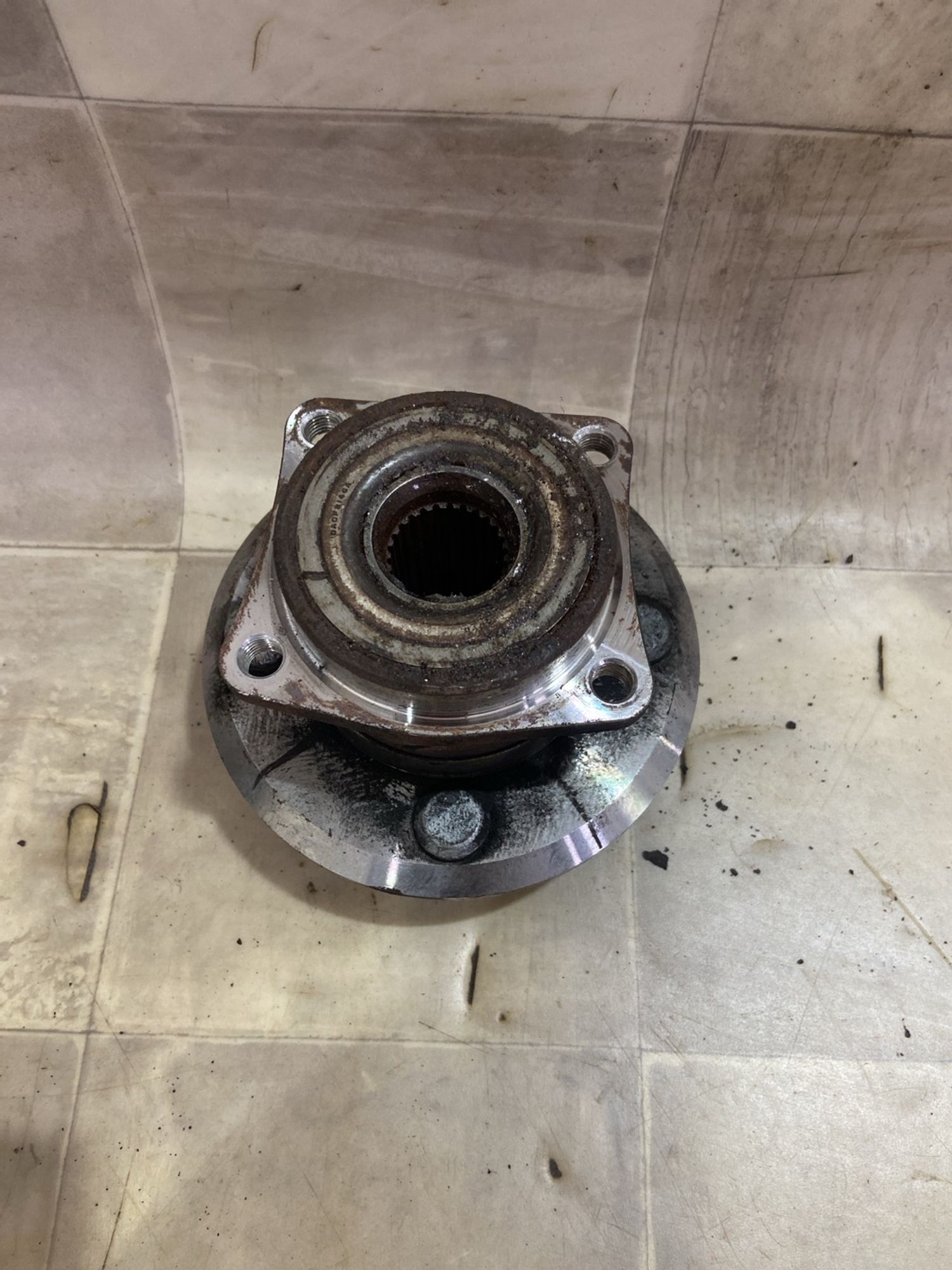 https://ycs.partsauto.market/partsauto-images/thmbs/userImages/740214793e290491788037994f11799a/part/70d50208-8d46-4c14-80ac-202e1b50433a_1730002325478.jpg