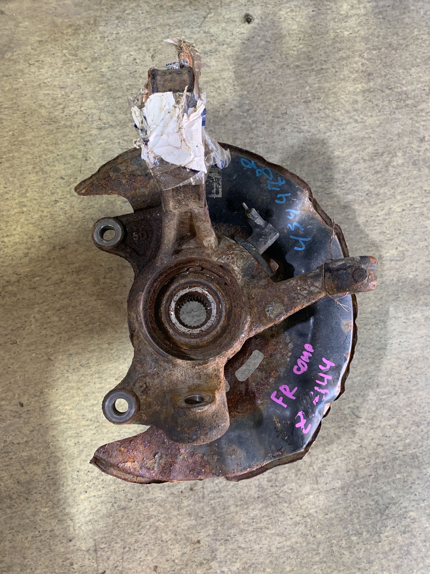 https://ycs.partsauto.market/partsauto-images/thmbs/userImages/740214793e290491788037994f11799a/part/71a3719b-92c6-4ff8-bfd8-ad53e52167c7_1719555041618.jpg