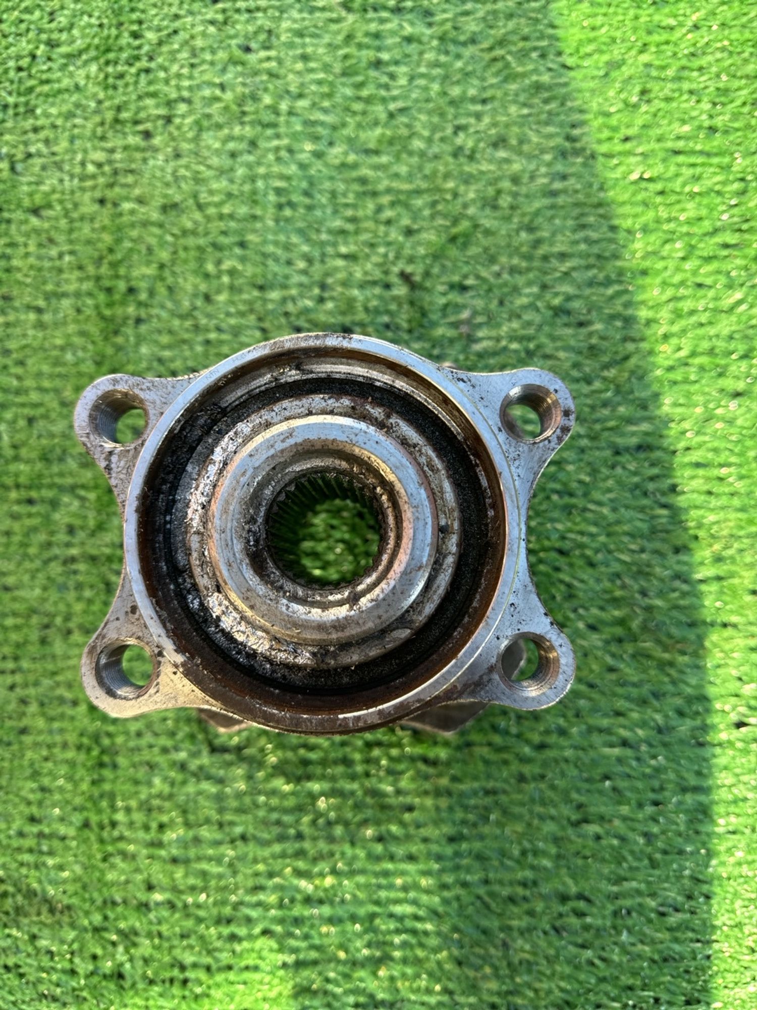 https://ycs.partsauto.market/partsauto-images/thmbs/userImages/740214793e290491788037994f11799a/part/a028306a-c20a-4ef1-8a2e-dae636d9a789_1732062405576.jpg