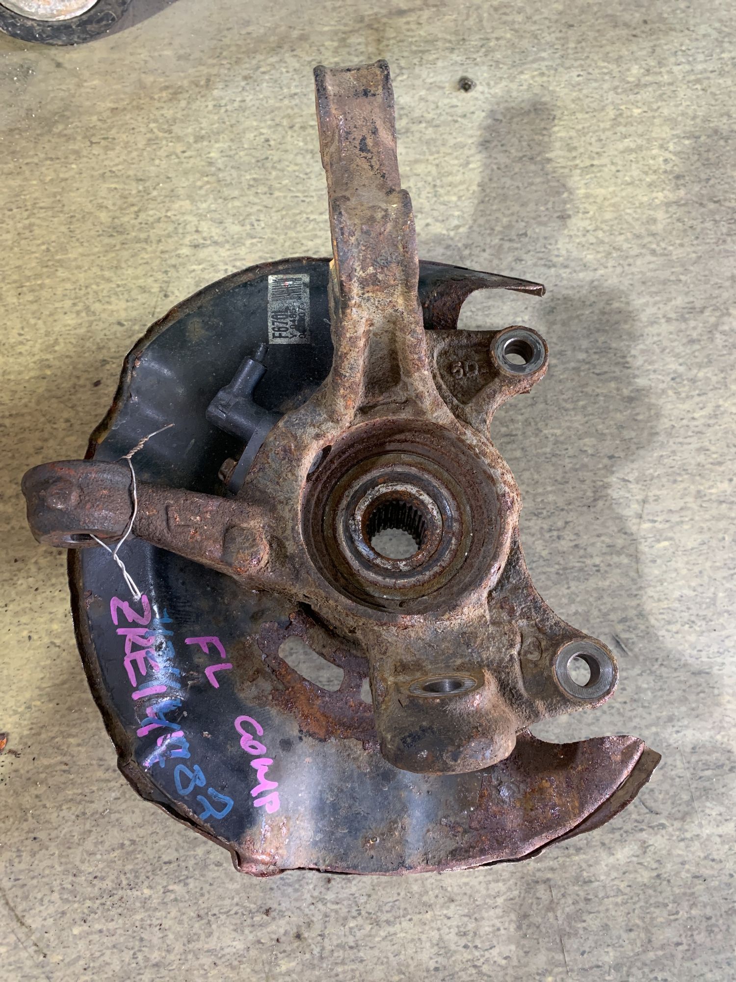 https://ycs.partsauto.market/partsauto-images/thmbs/userImages/740214793e290491788037994f11799a/part/b2493151-064b-43b7-aaa5-2bed29b6a884_1719555215902.jpg