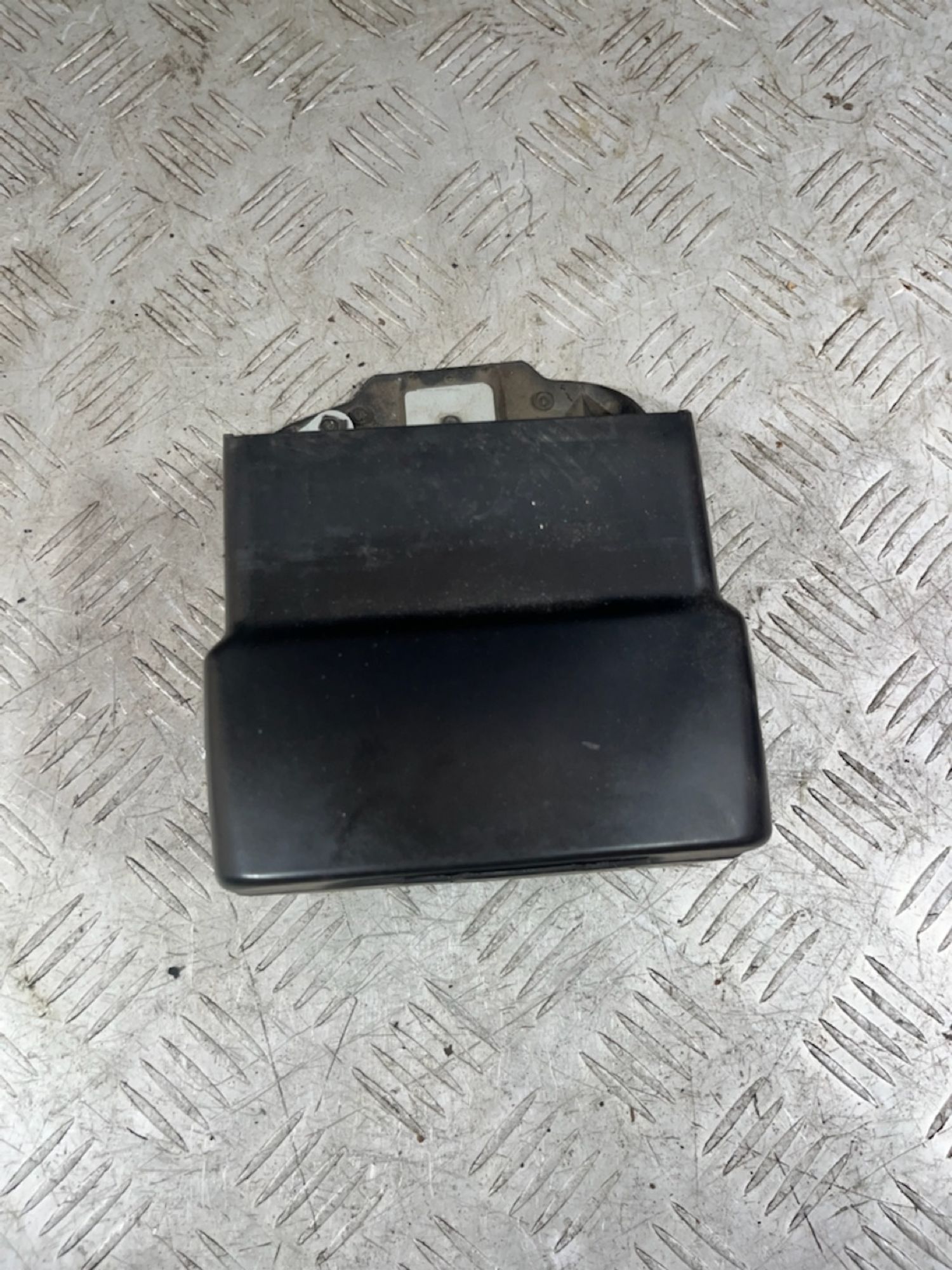 https://ycs.partsauto.market/partsauto-images/thmbs/userImages/7493bedda53ffbba18042670cc6fed05/part/01e189f4-84f3-4b80-8772-de22df541705_1721303272502.jpg